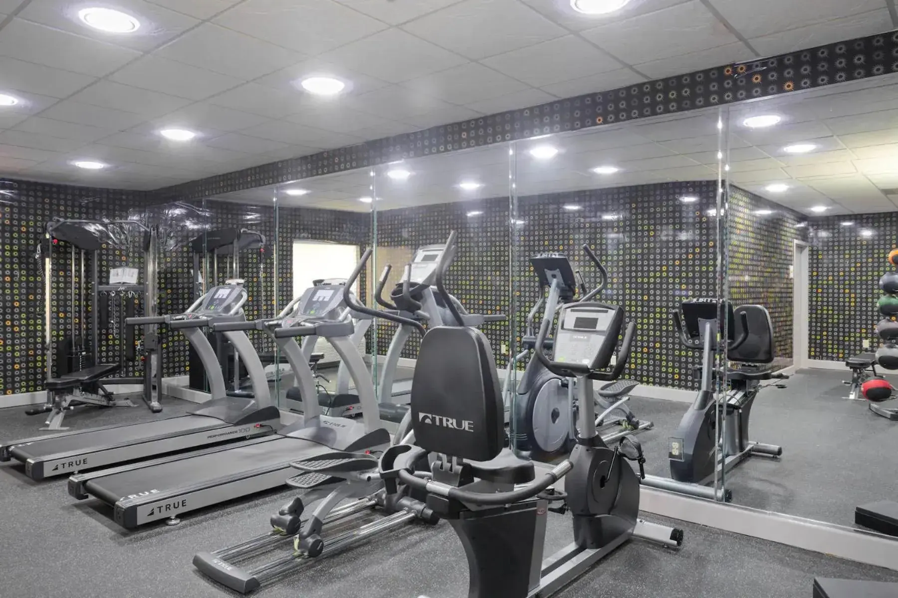 Fitness centre/facilities in La Quinta by Wyndham Mobile - Daphne Fitness centre/facilities in La Quinta by Wyndham Mobile - Daphne