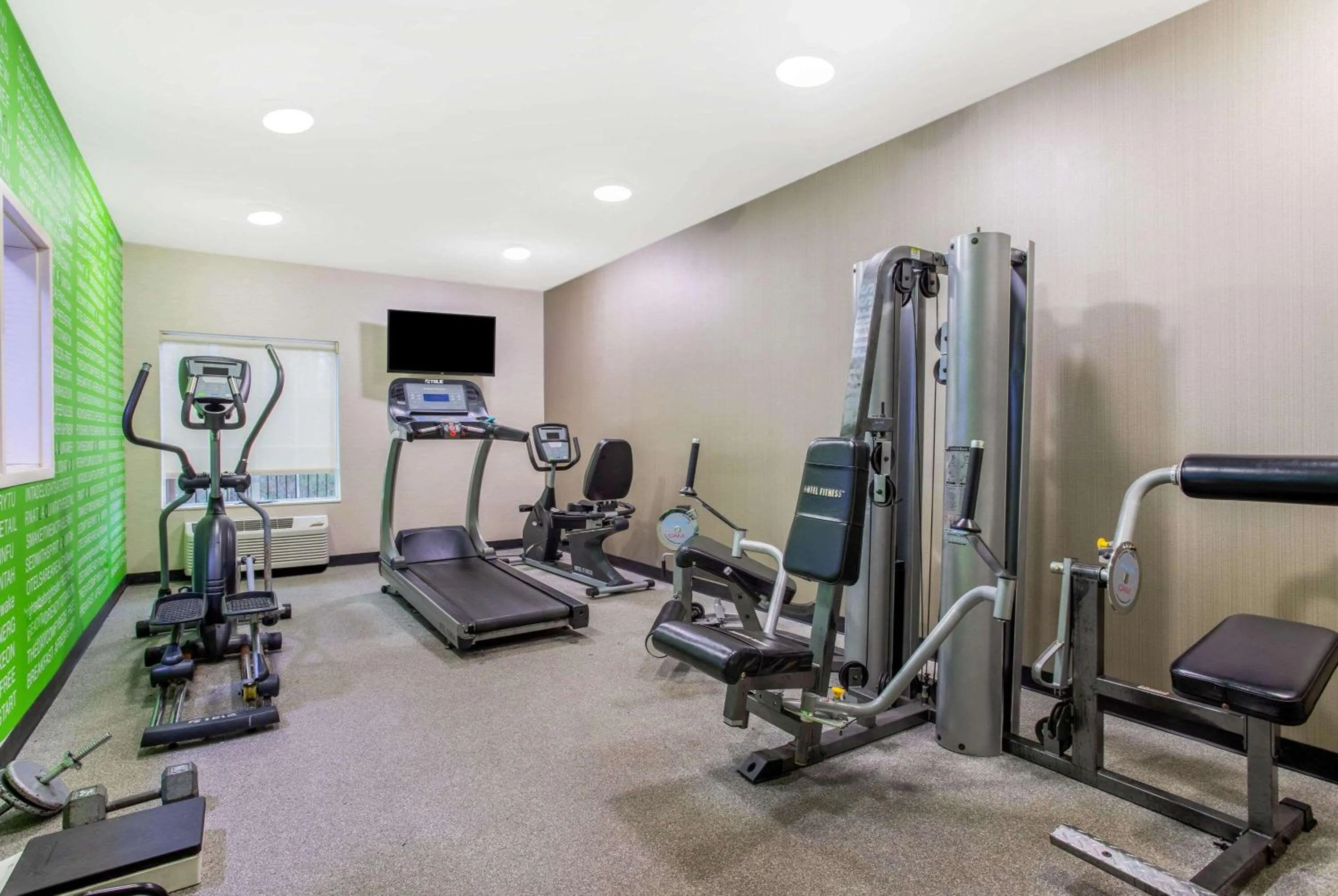 Fitness centre/facilities in La Quinta by Wyndham Fultondale Birmingham North