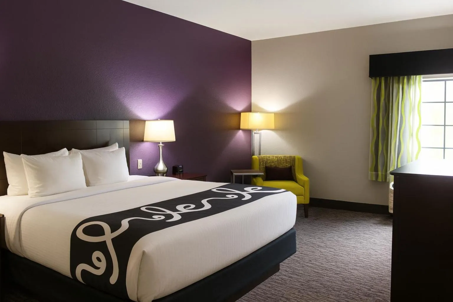 Guests, Bed in La Quinta by Wyndham Port Orange / Daytona