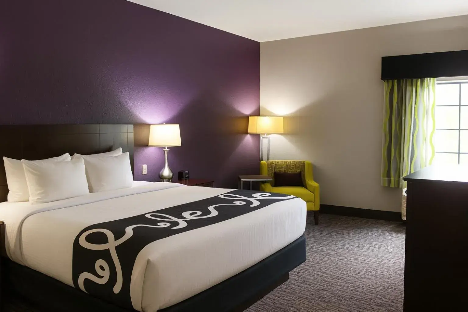 Deluxe King Room in La Quinta by Wyndham Port Orange / Daytona Deluxe King Room in La Quinta by Wyndham Port Orange / Daytona