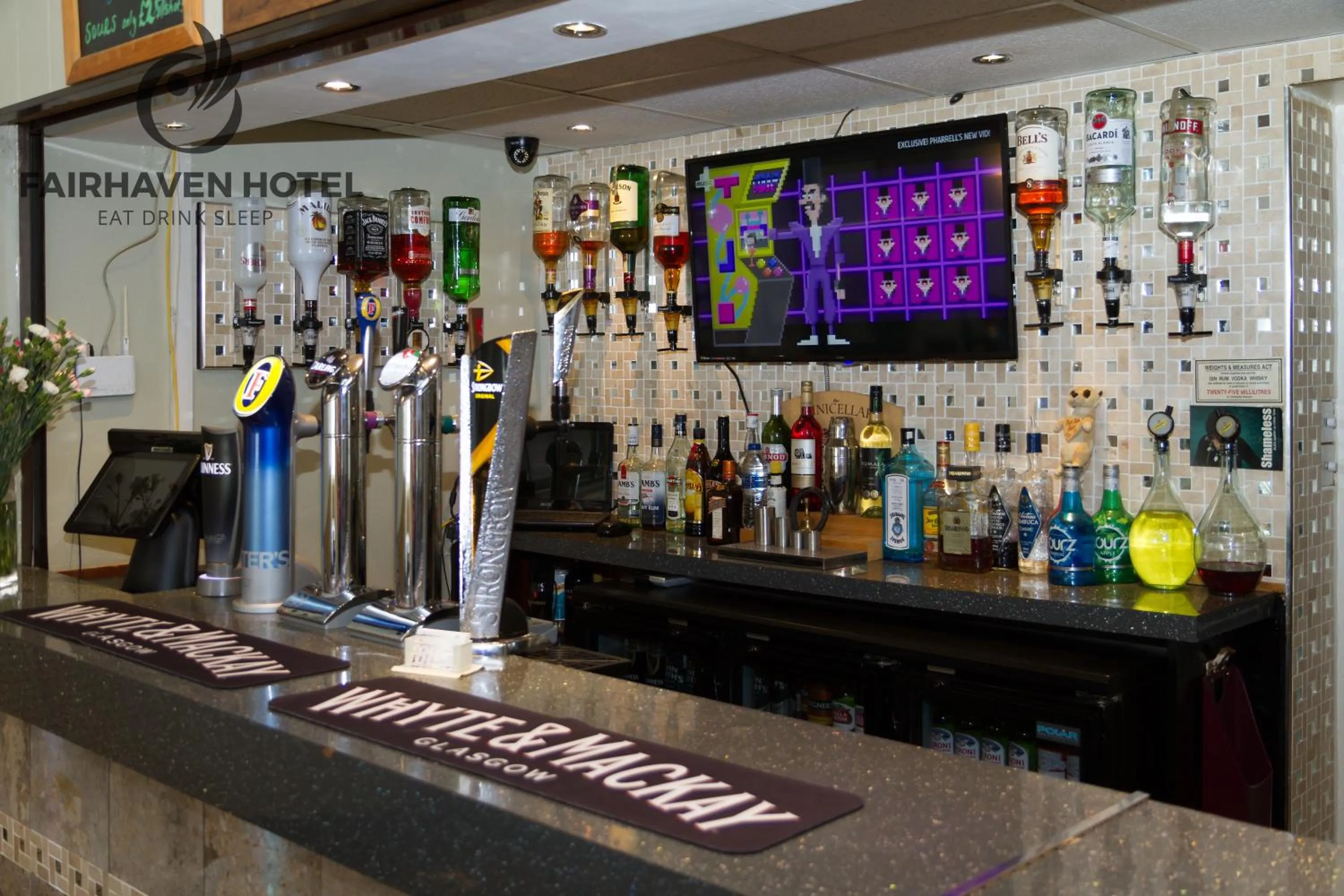 Lounge or bar in Fairhaven Hotel