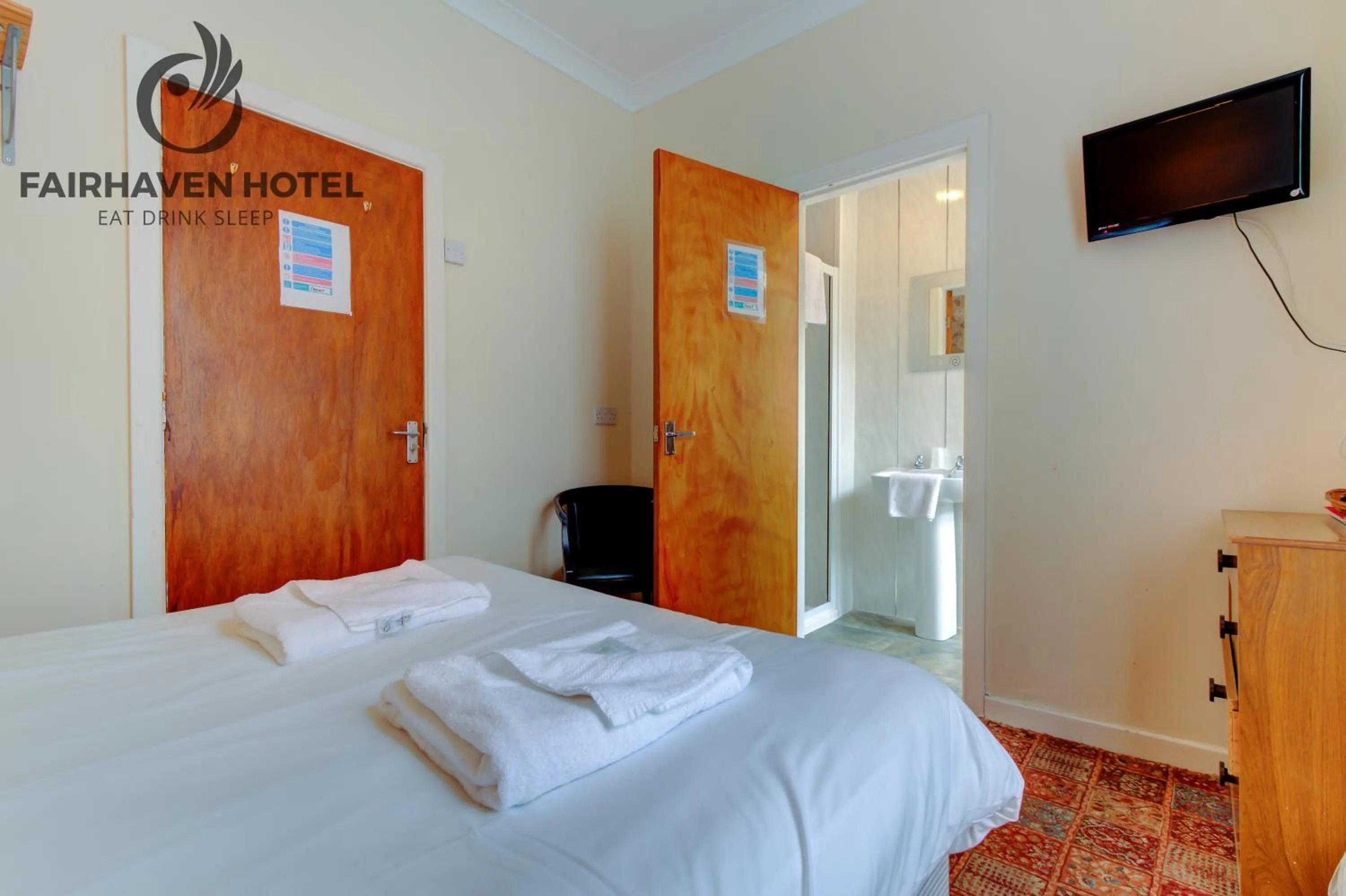 Bed in Fairhaven Hotel