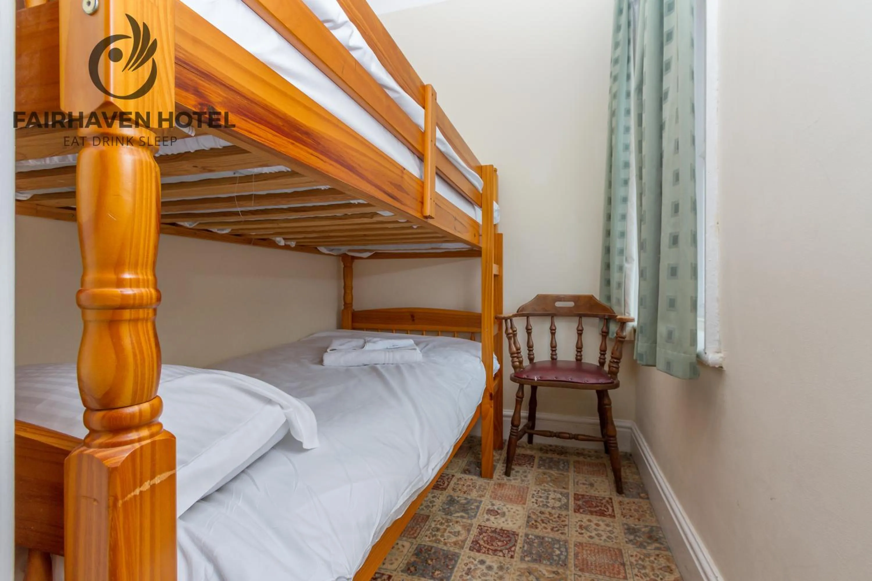 bunk bed, Bed in Fairhaven Hotel