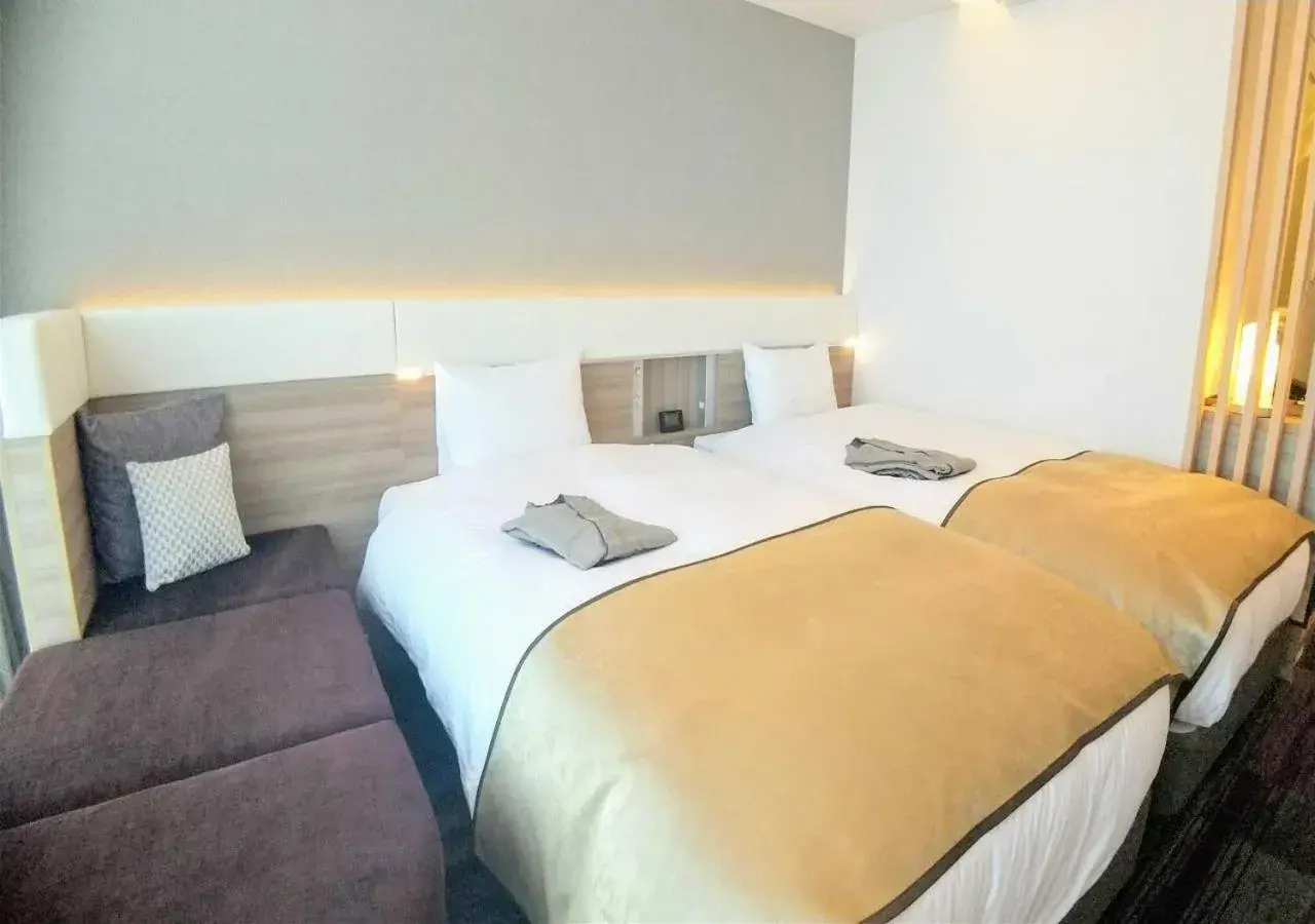 Bed in Urban Hotel Kyoto Gojo Premium Bed in Urban Hotel Kyoto Gojo Premium