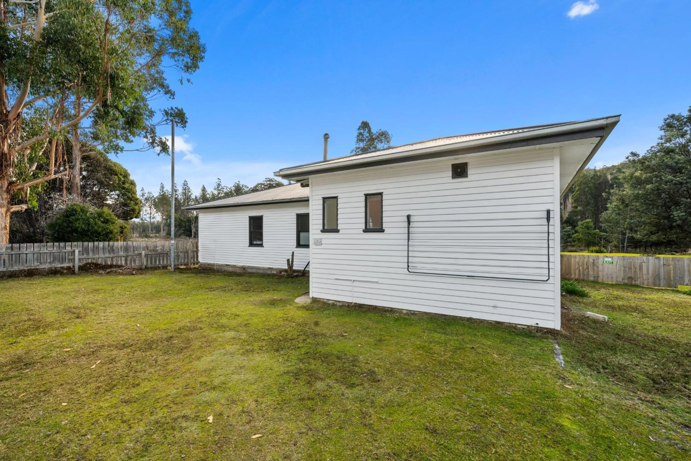 Giants Table and Cottages