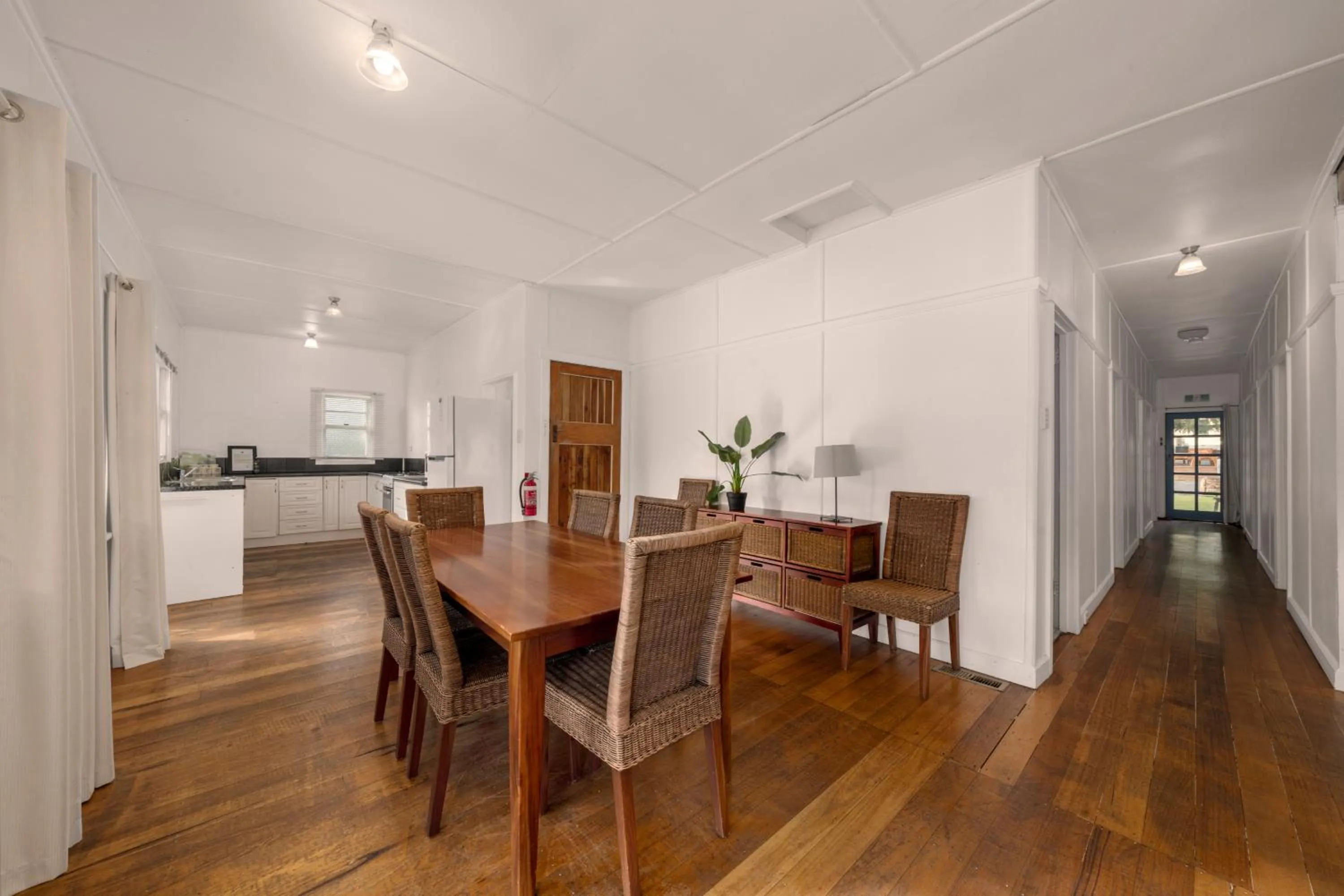 Giants Table and Cottages