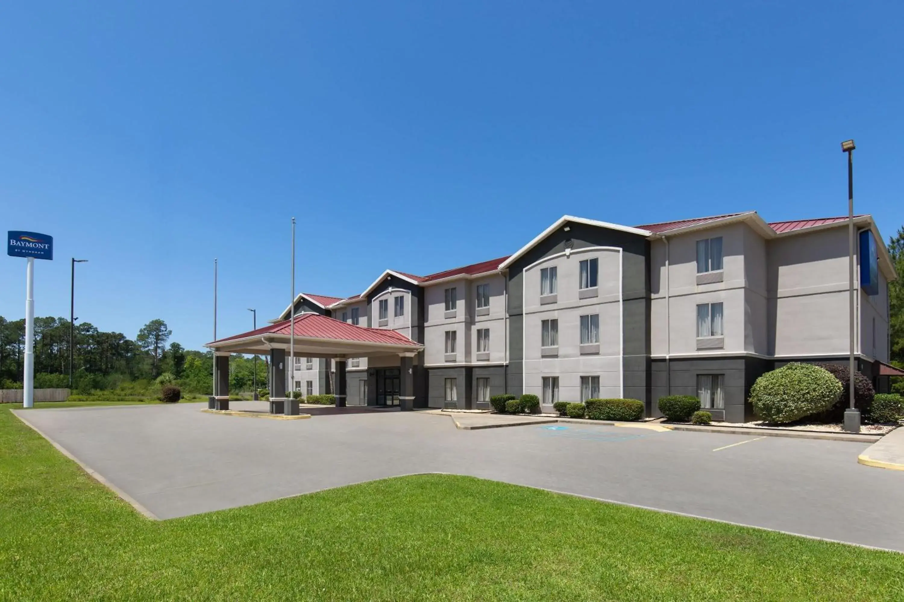 Property building in Baymont by Wyndham Moss Point Property building in Baymont by Wyndham Moss Point