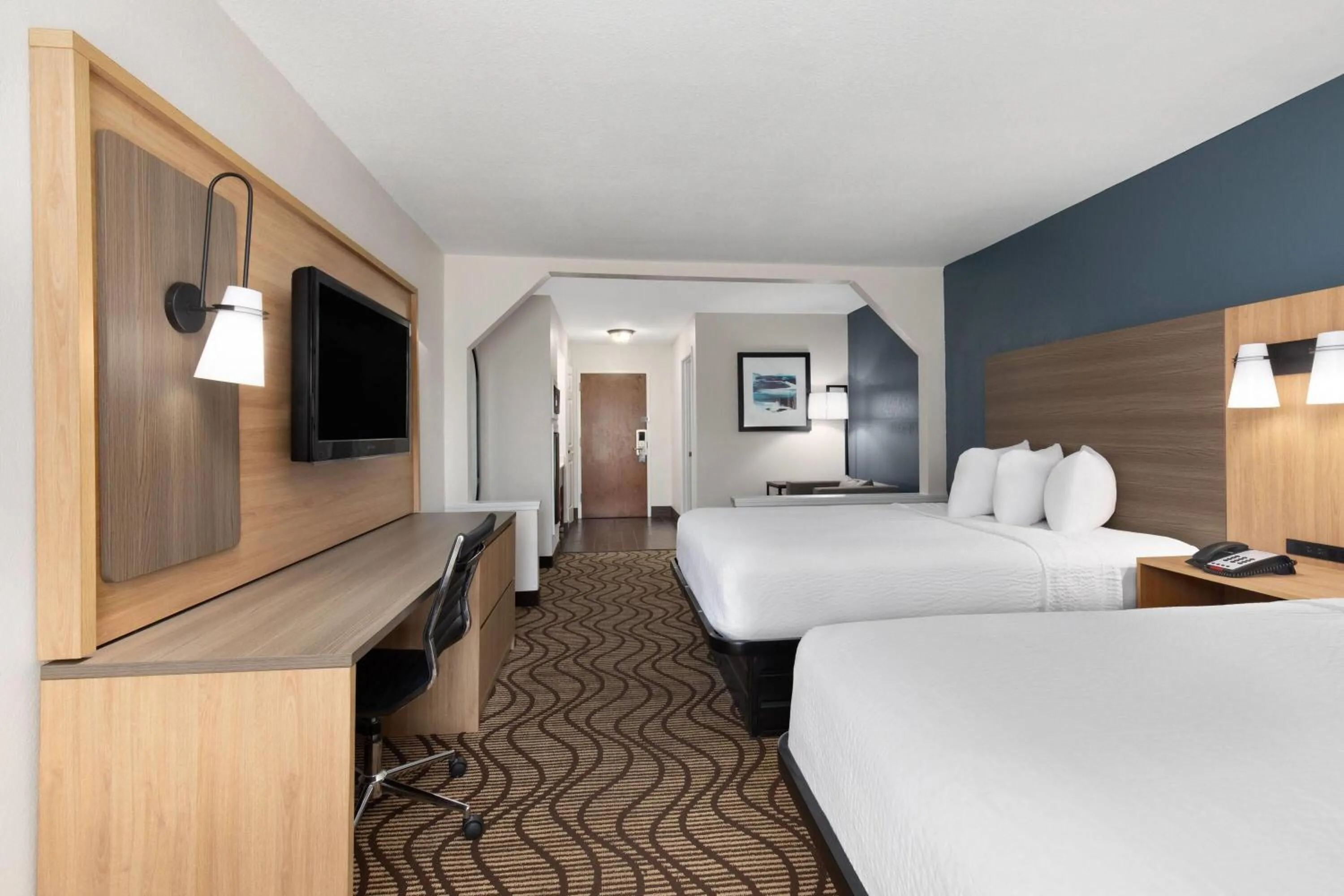 Photo of the whole room, Bed in Baymont by Wyndham Moss Point Pascagoula