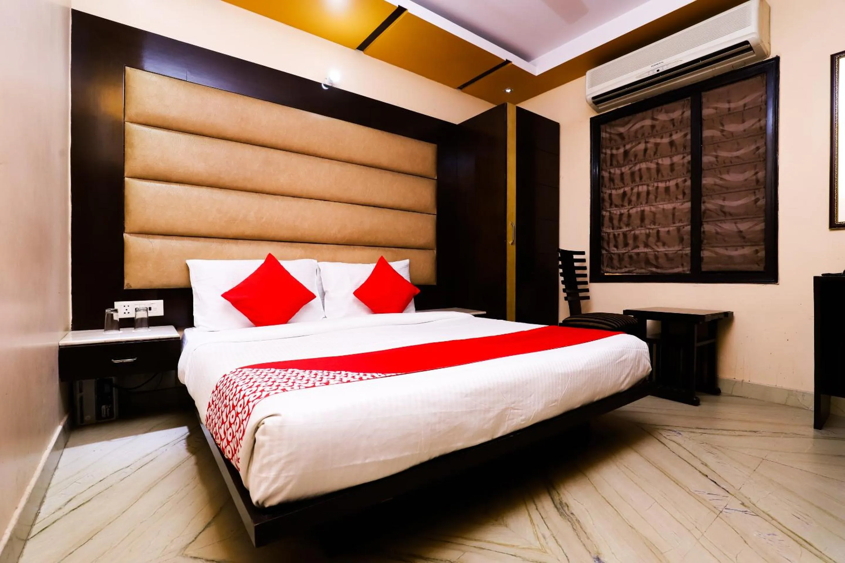 Bedroom, Bed in Super Hotel O J P Inn Near Patel Nagar Metro Station