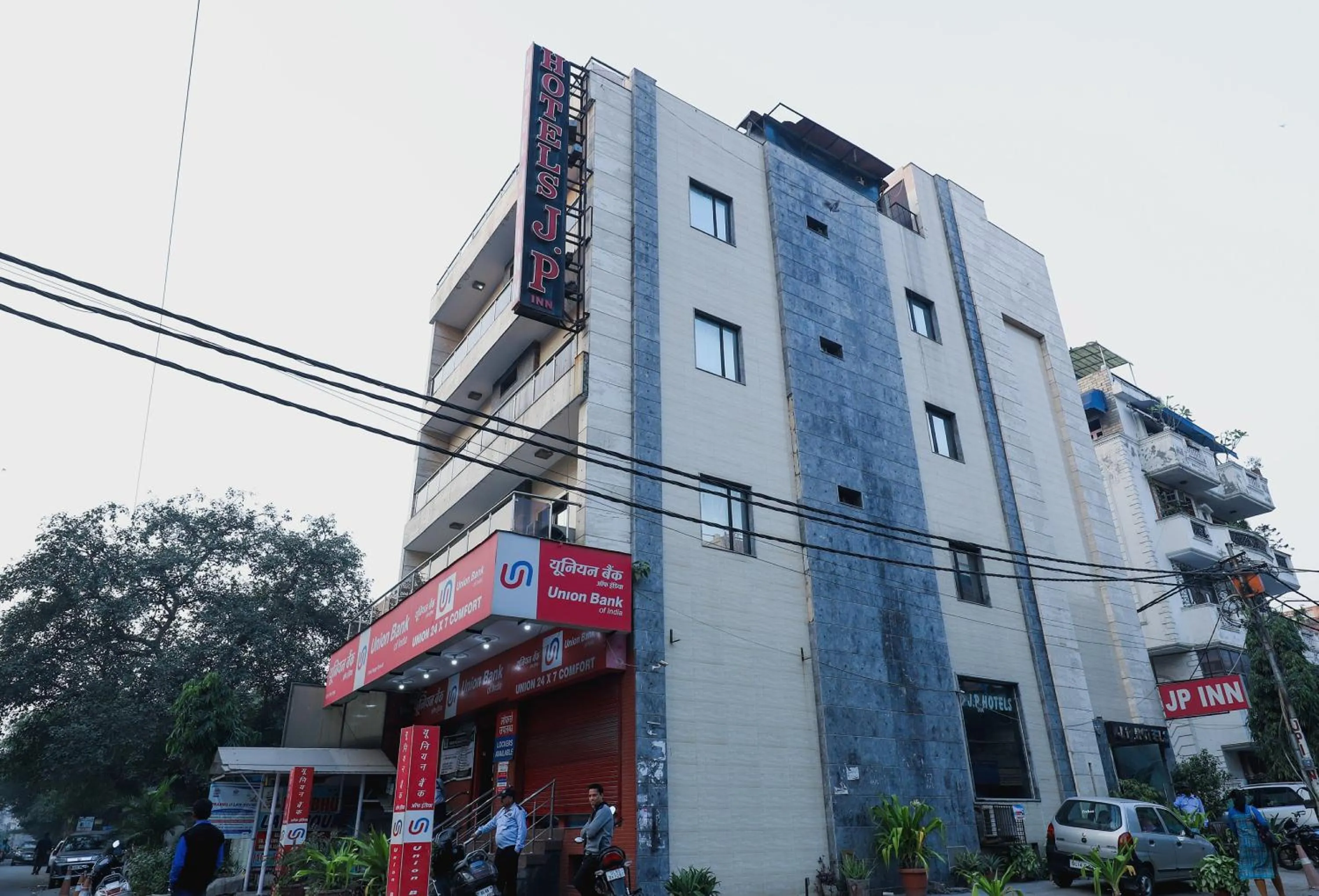 Facade/entrance in Super Hotel O J P Inn Near Patel Nagar Metro Station