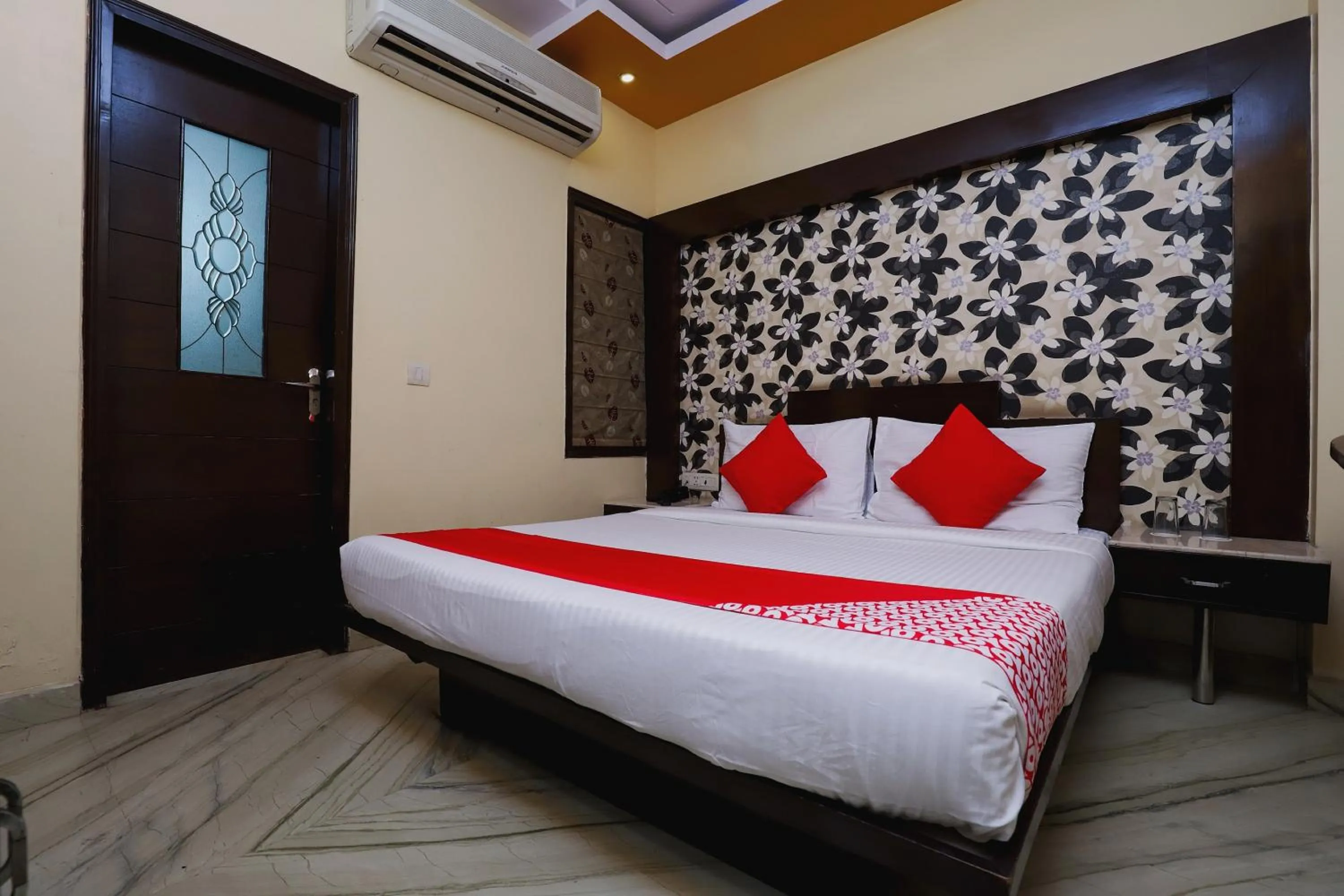 Other, Bed in Super Hotel O J P Inn Near Patel Nagar Metro Station