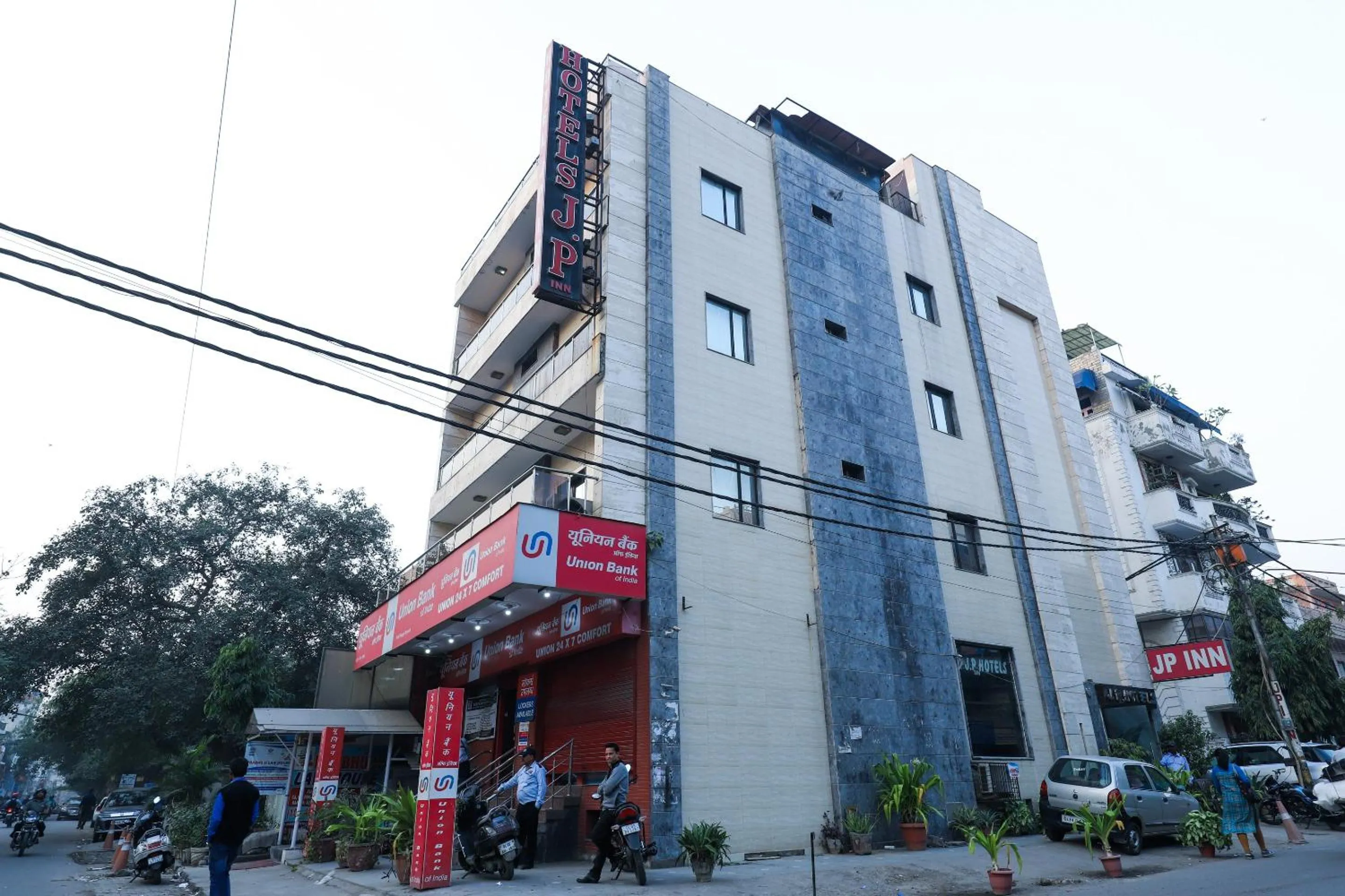 Facade/entrance in Super Hotel O J P Inn Near Patel Nagar Metro Station