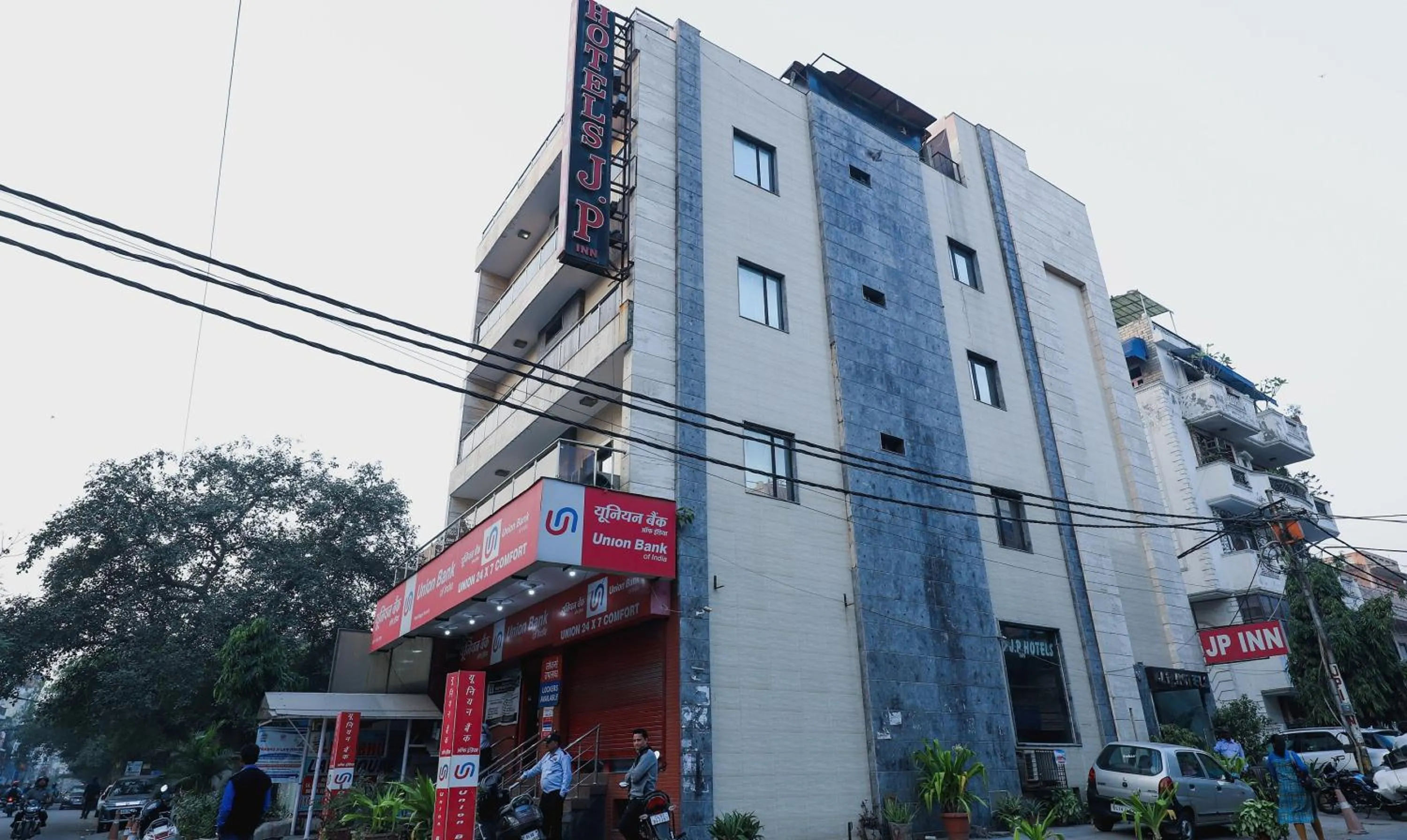 Facade/entrance in Super Hotel O J P Inn Near Patel Nagar Metro Station