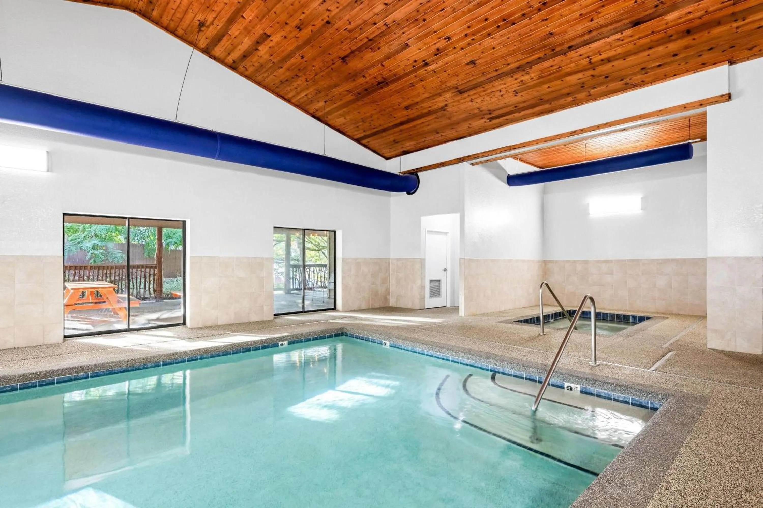 Swimming pool in La Quinta by Wyndham Boone