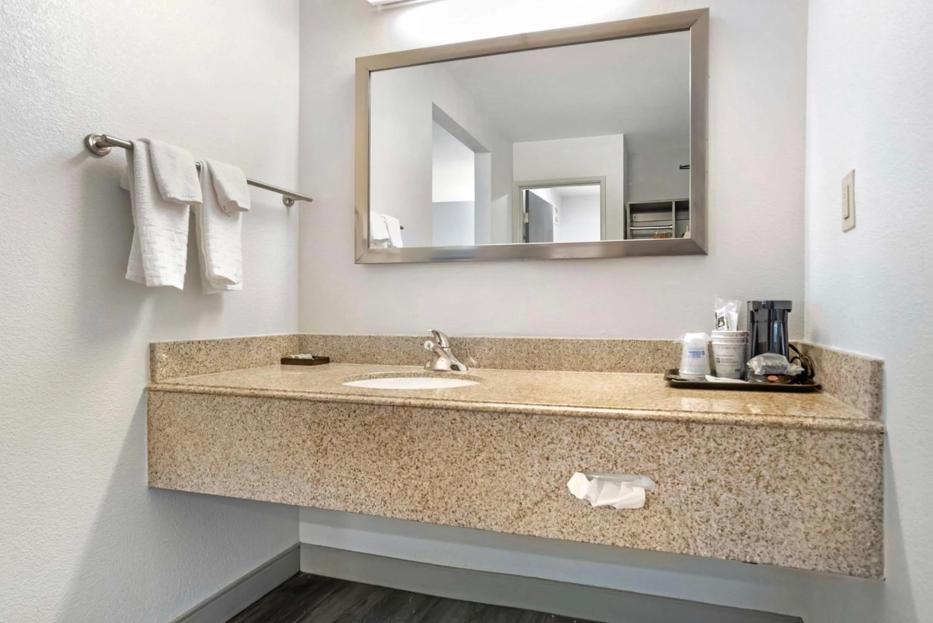 Bathroom in Best Western Montgomery I-85 North