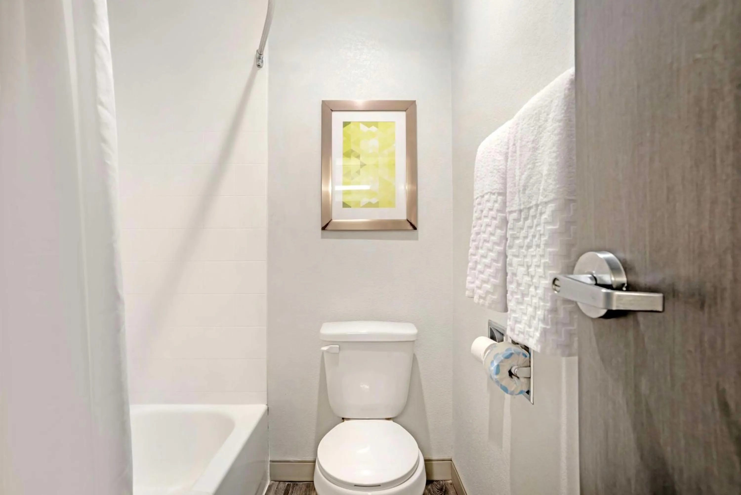 Bathroom in Best Western Montgomery I-85 North