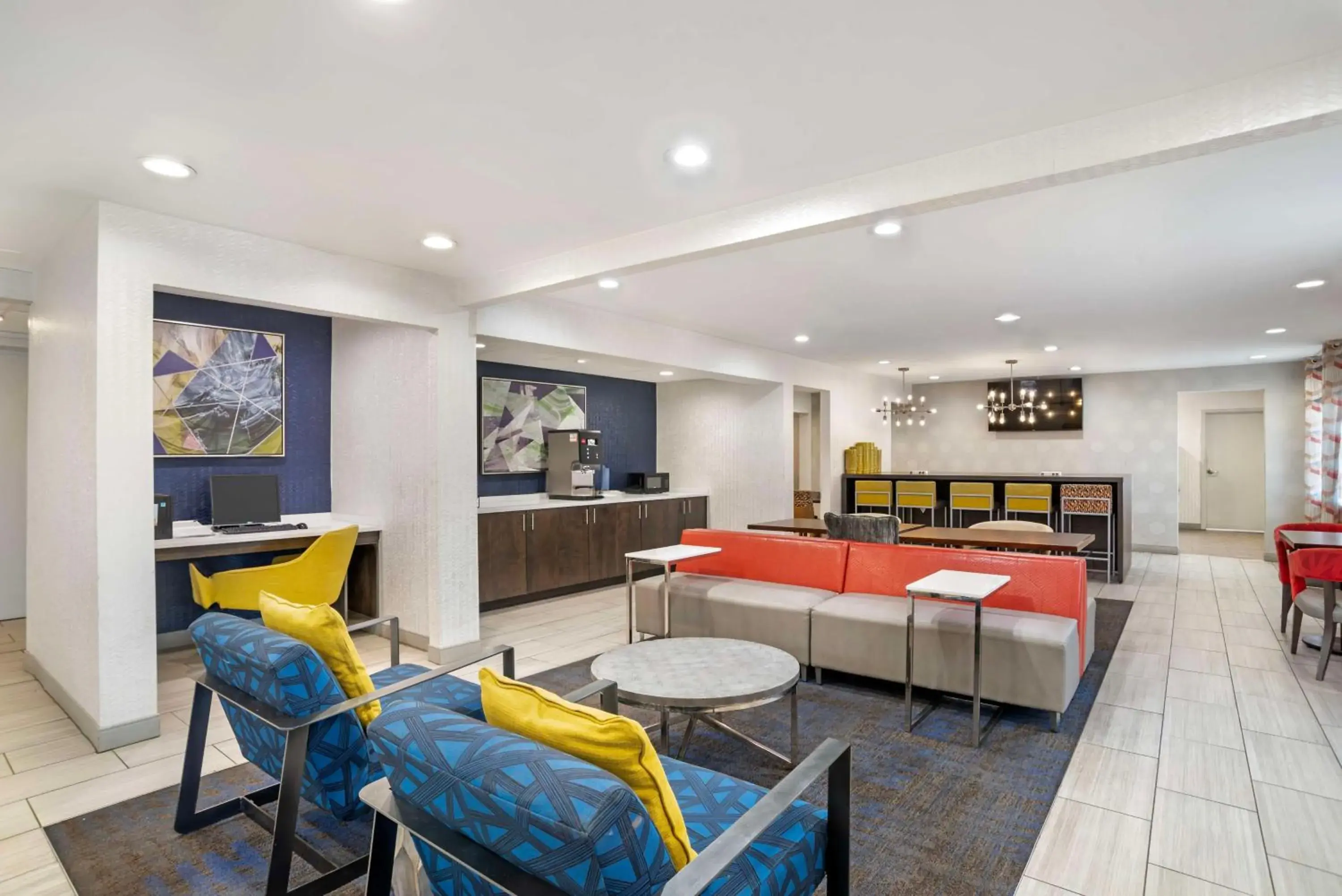 Lobby or reception in Best Western Montgomery I-85 North Lobby or reception in Best Western Montgomery I-85 North