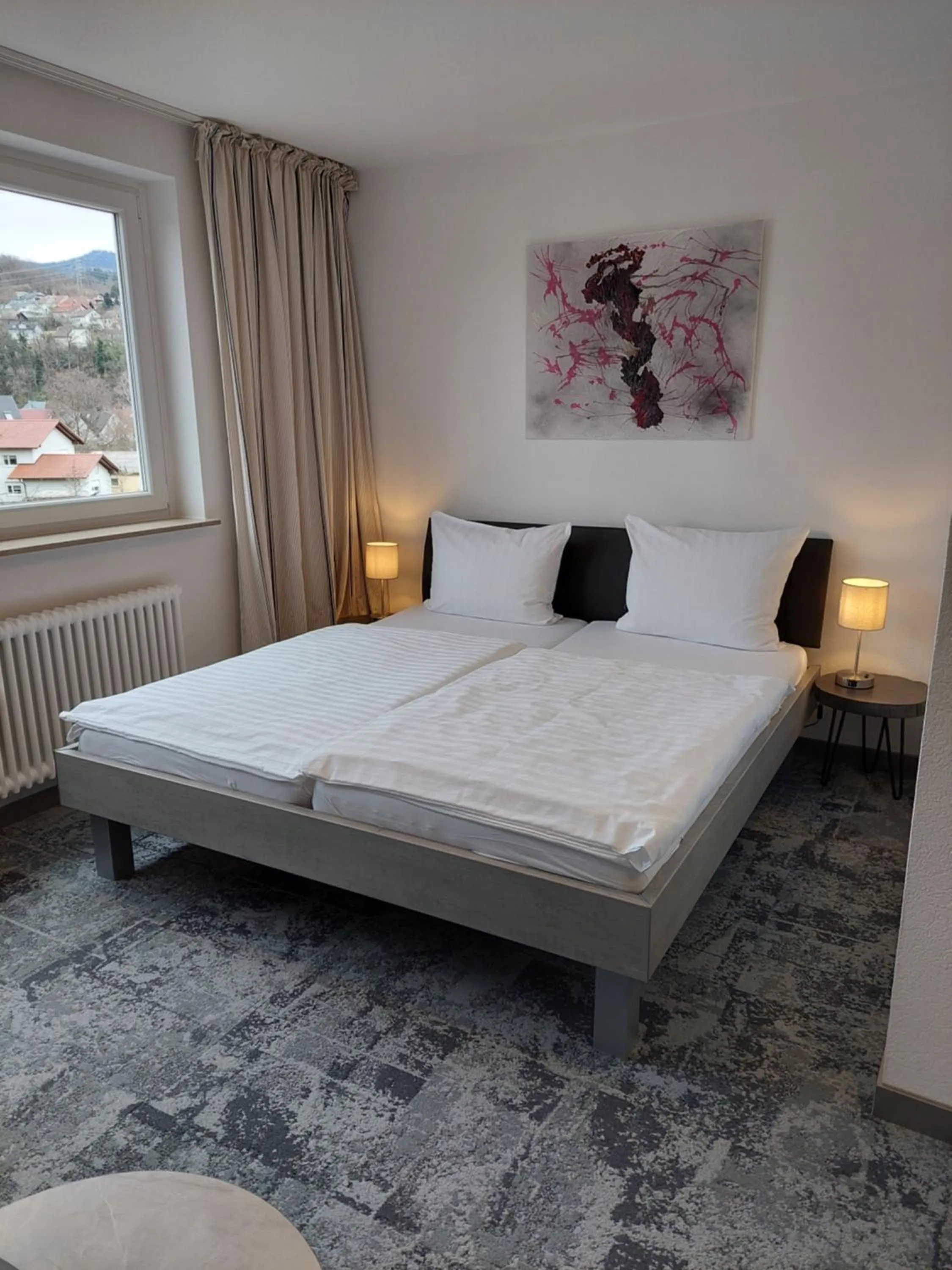 Bed in Hotel Stadt Gernsbach