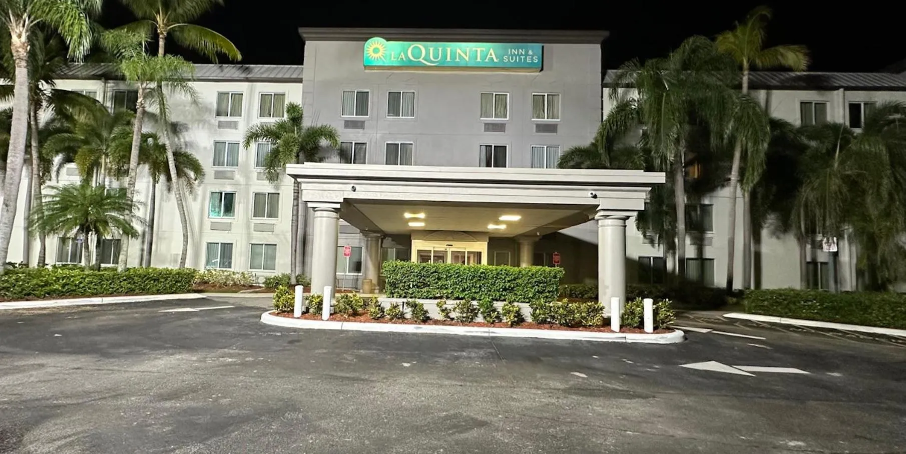 La Quinta Inn & Suites by Wyndham Sawgrass
