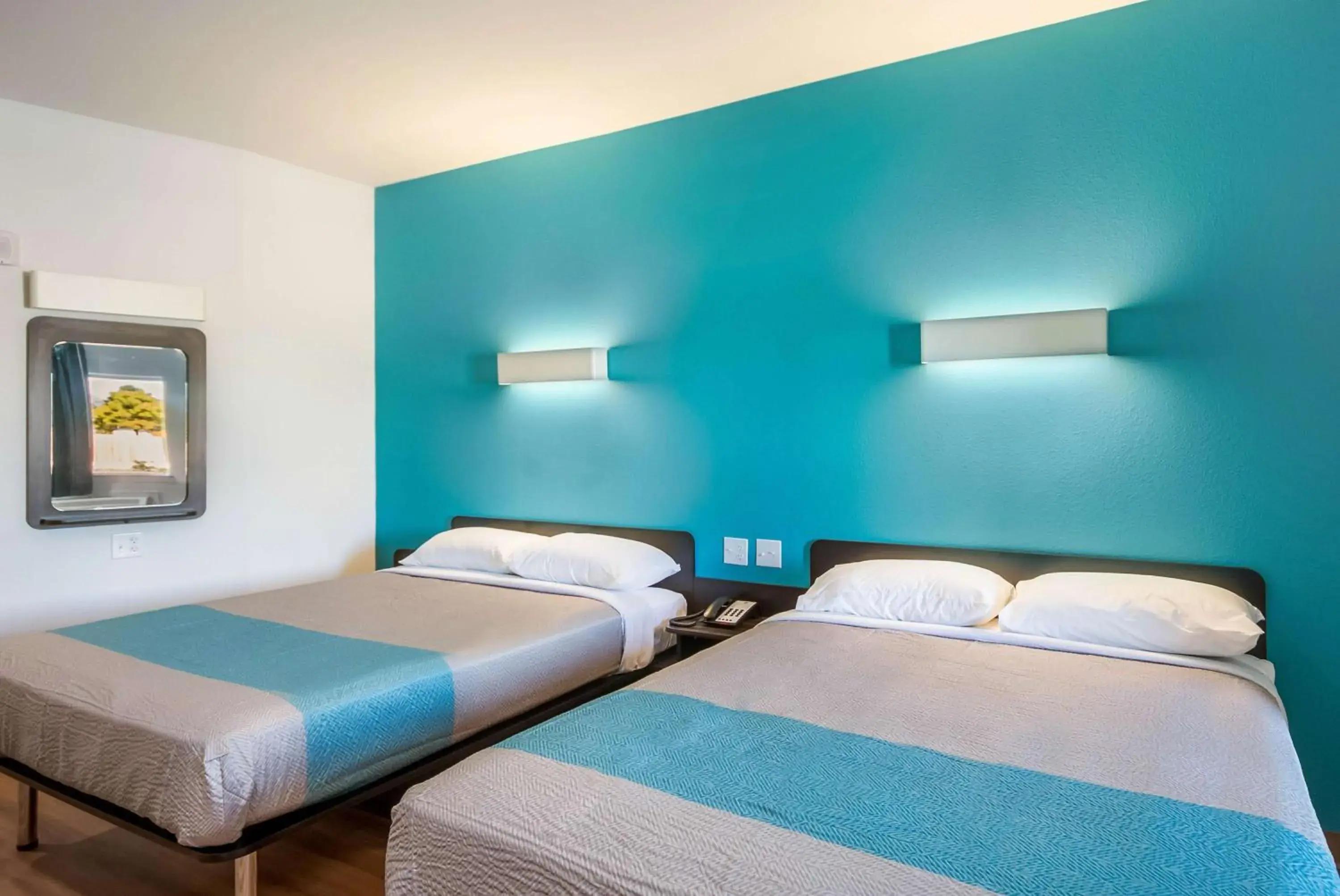 Photo of the whole room, Bed in Motel 6-Channelview, TX Photo of the whole room, Bed in Motel 6-Channelview, TX