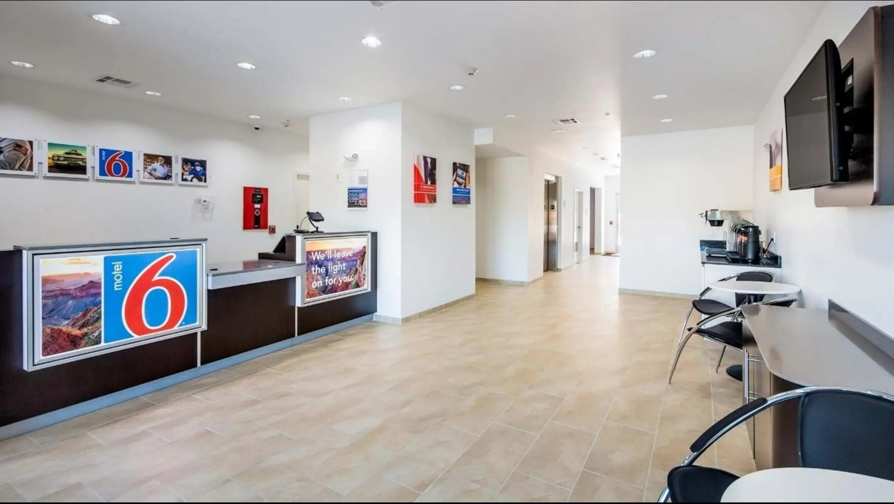 Lobby or reception in Motel 6-Channelview, TX Lobby or reception in Motel 6-Channelview, TX