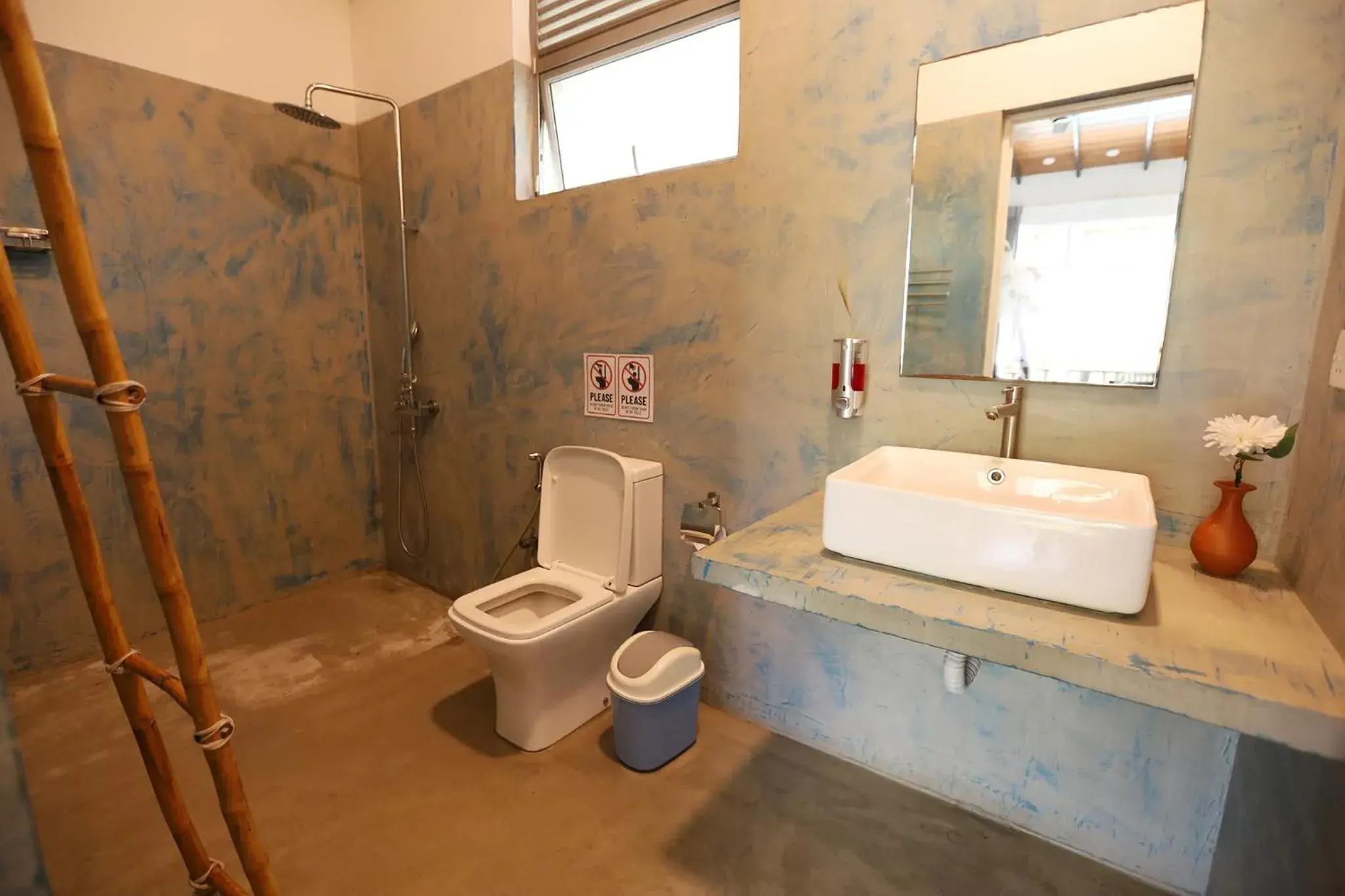 Deluxe Double Room in Chill Bay Weligama Deluxe Double Room in Chill Bay Weligama