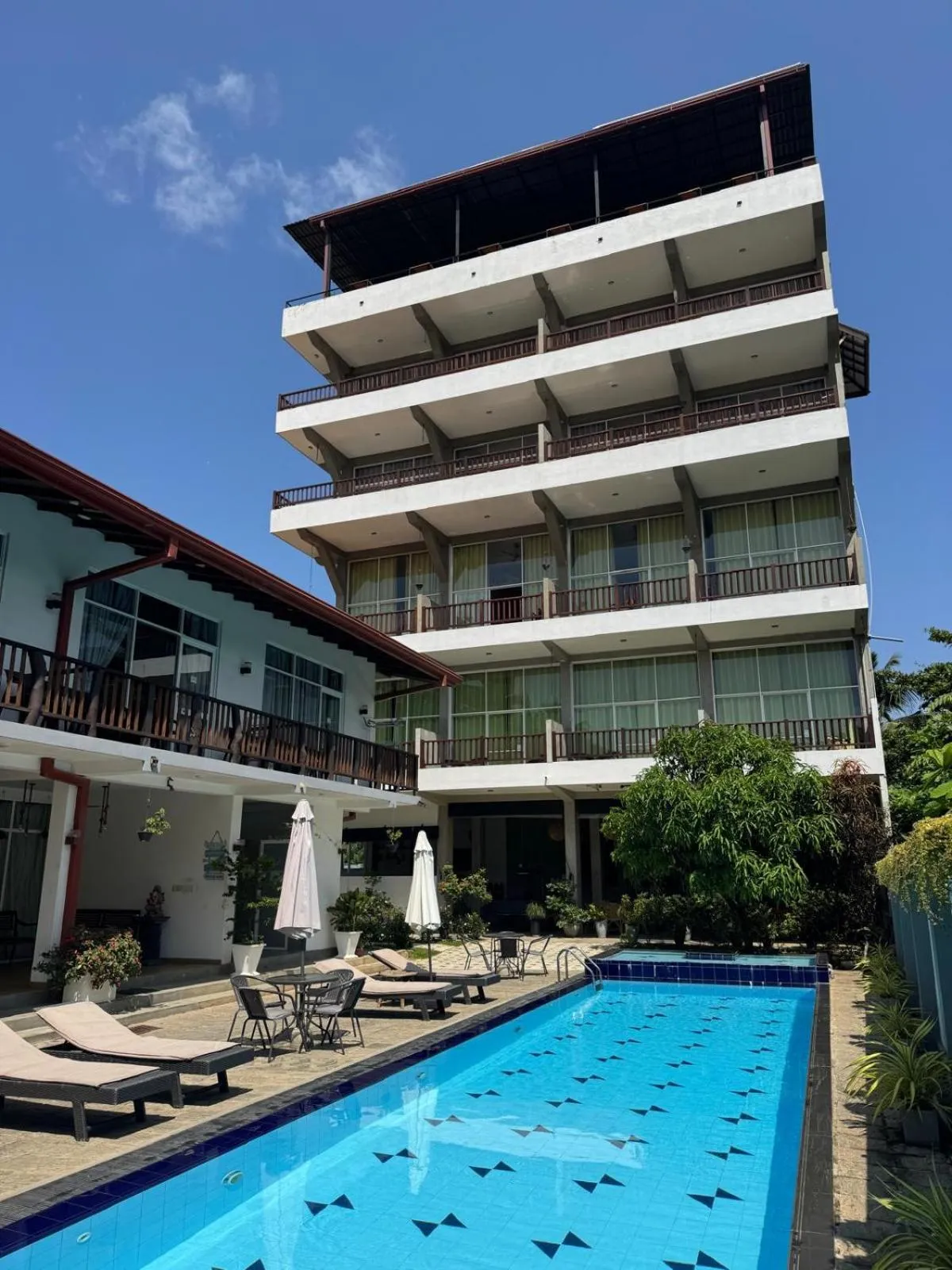 Property building in Chill Bay Weligama