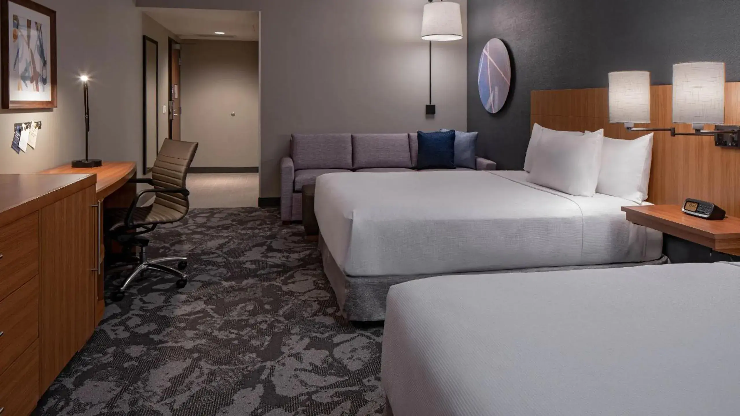 Bed in Hyatt Place Indianapolis Downtown Bed in Hyatt Place Indianapolis Downtown