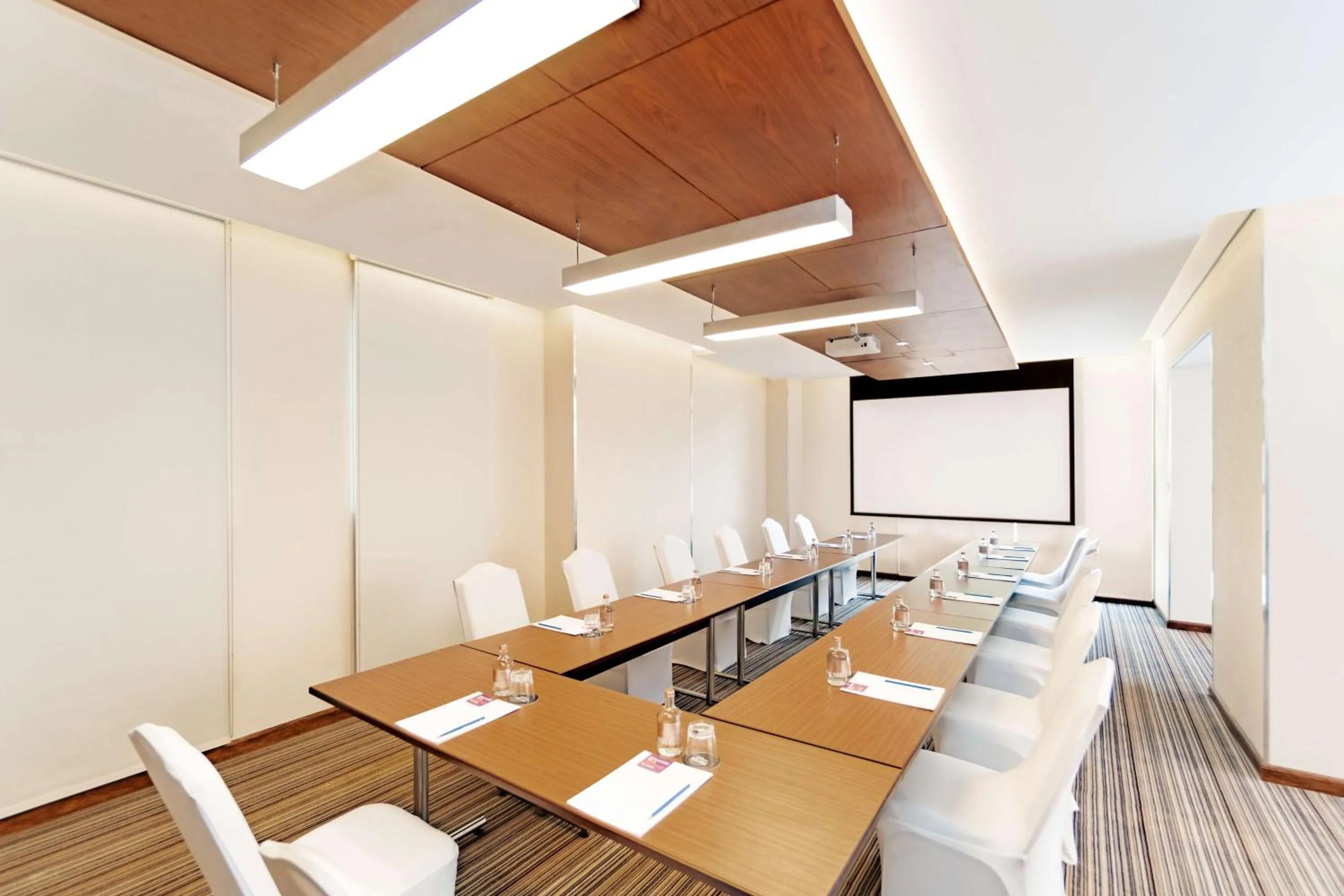 Meeting/conference room in Hyatt Place Dubai Wasl District
