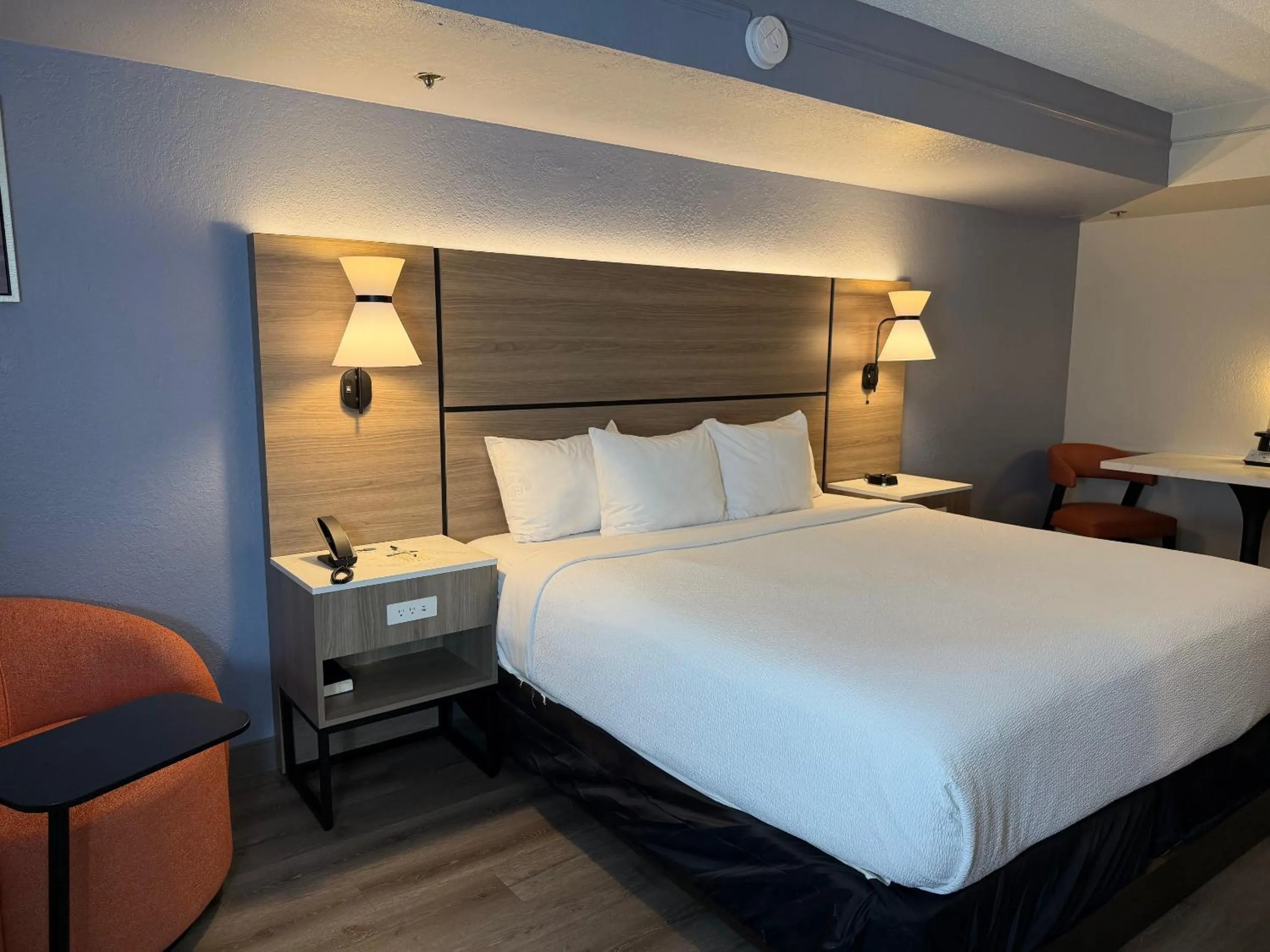 Bed in La Quinta by Wyndham Pinellas Park St Peterburg Clearwater