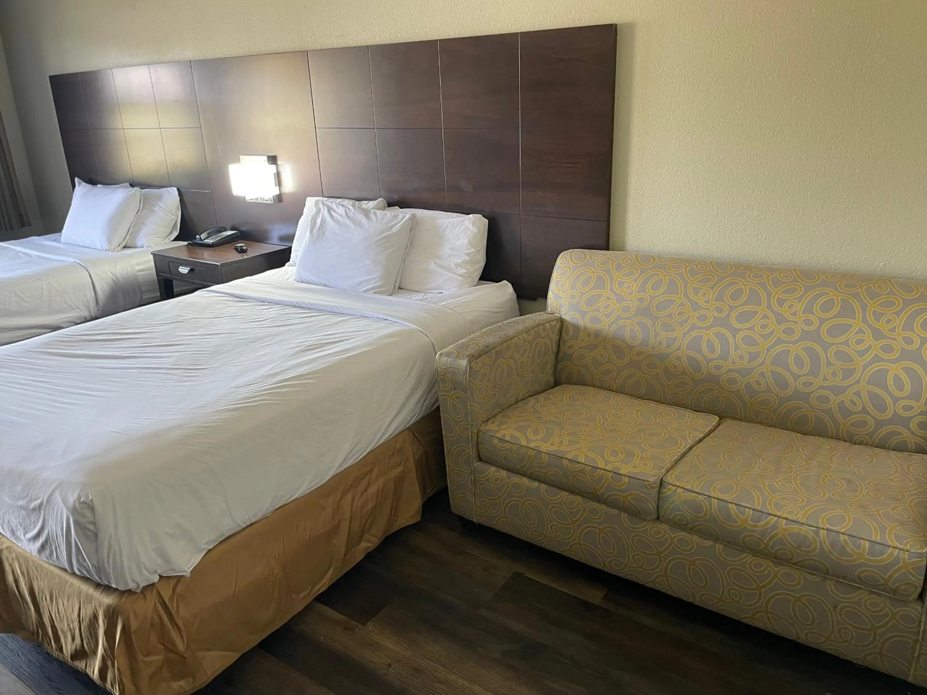 Bed in Travelodge by Wyndham Tuscaloosa