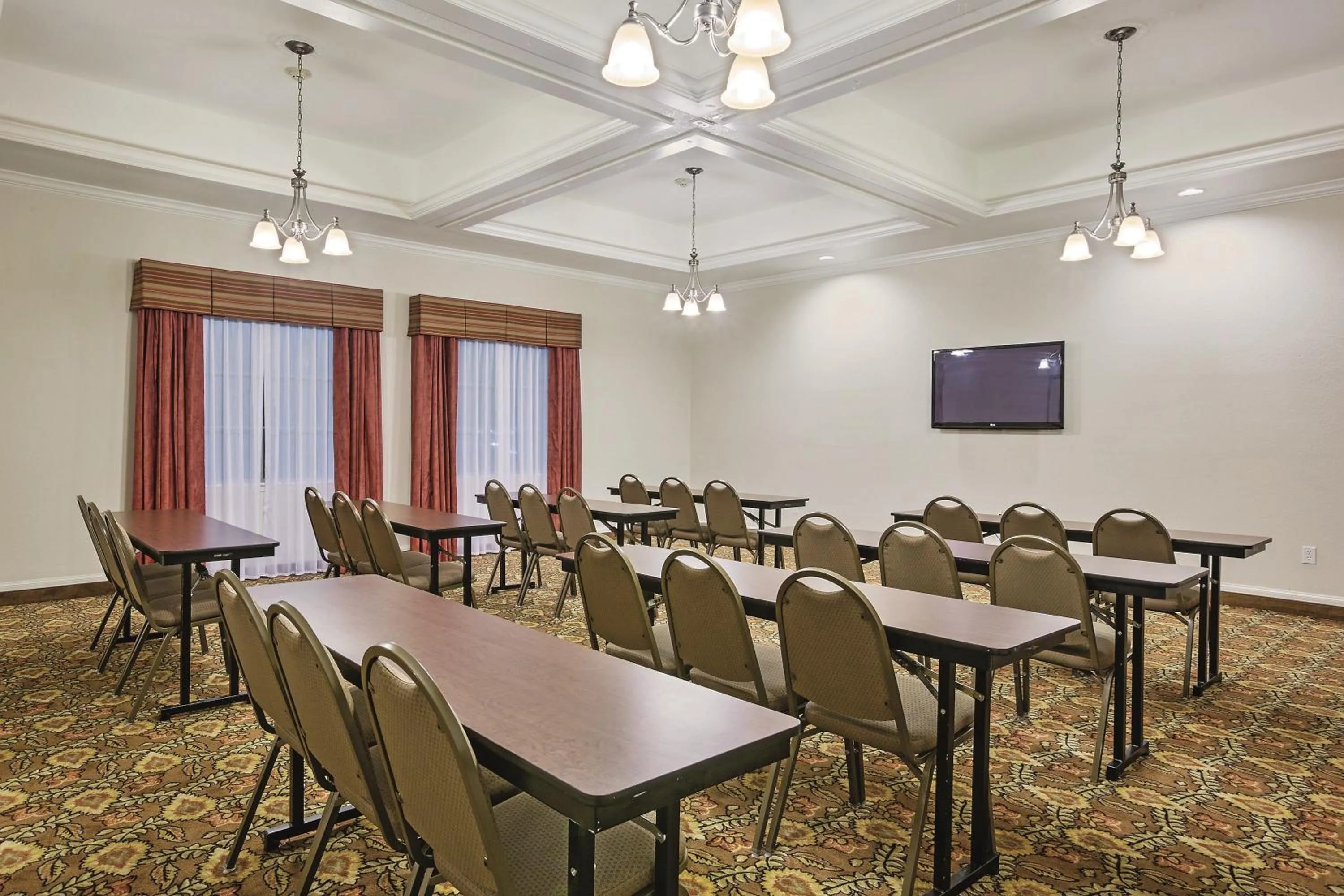 Meeting/conference room in Americas Best Value Inn - Gun Barrel City