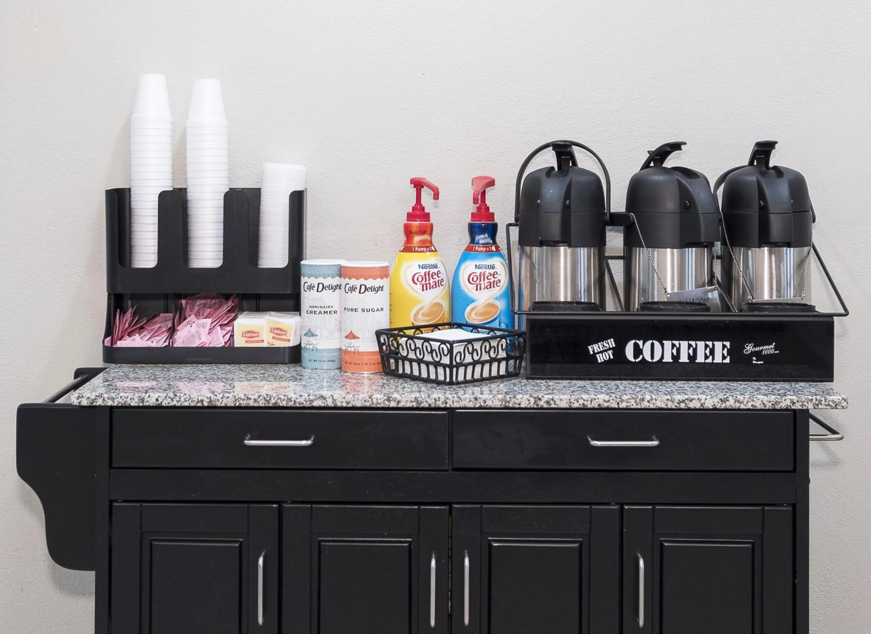 Restaurant/places to eat in Red Roof Inn Tampa Bay - St. Petersburg