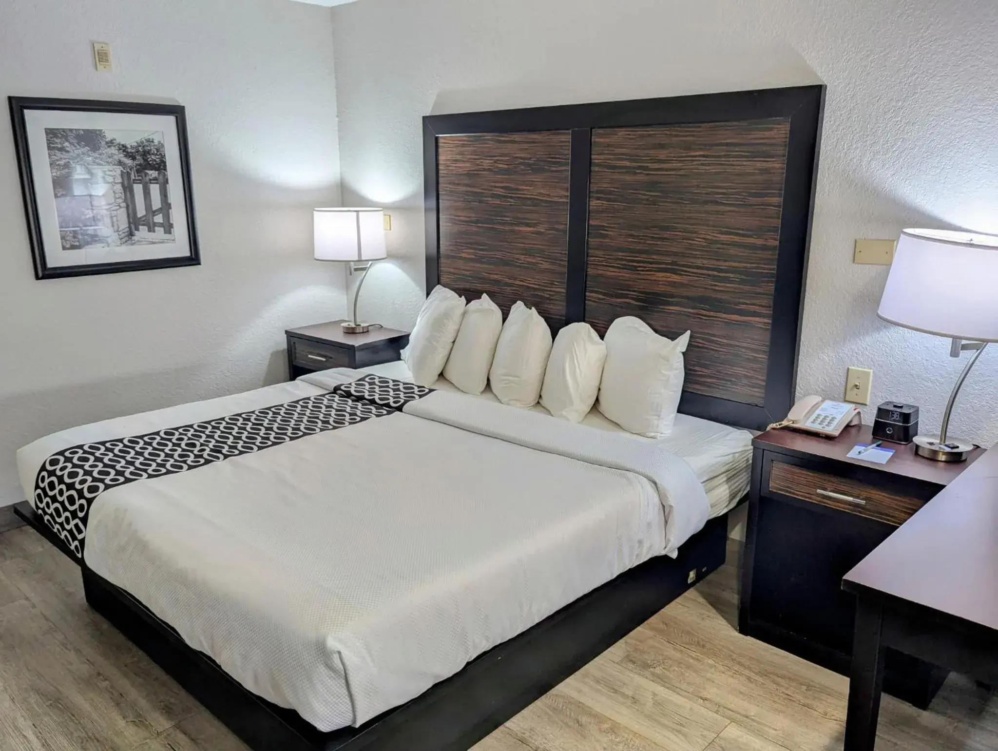 King Room with Sofa Bed in La Quinta by Wyndham Prattville King Room with Sofa Bed in La Quinta by Wyndham Prattville