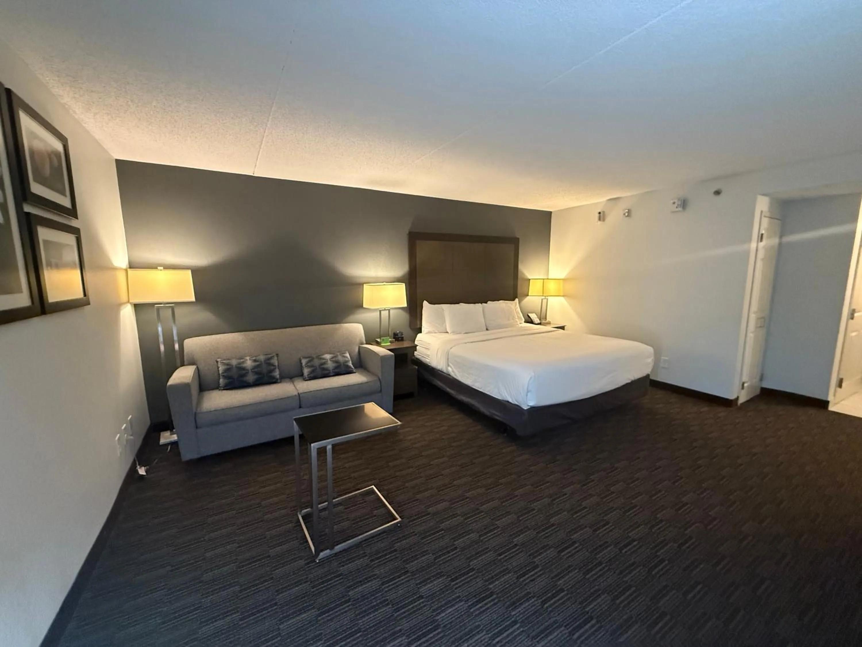 Bed in La Quinta by Wyndham Atlanta Douglasville