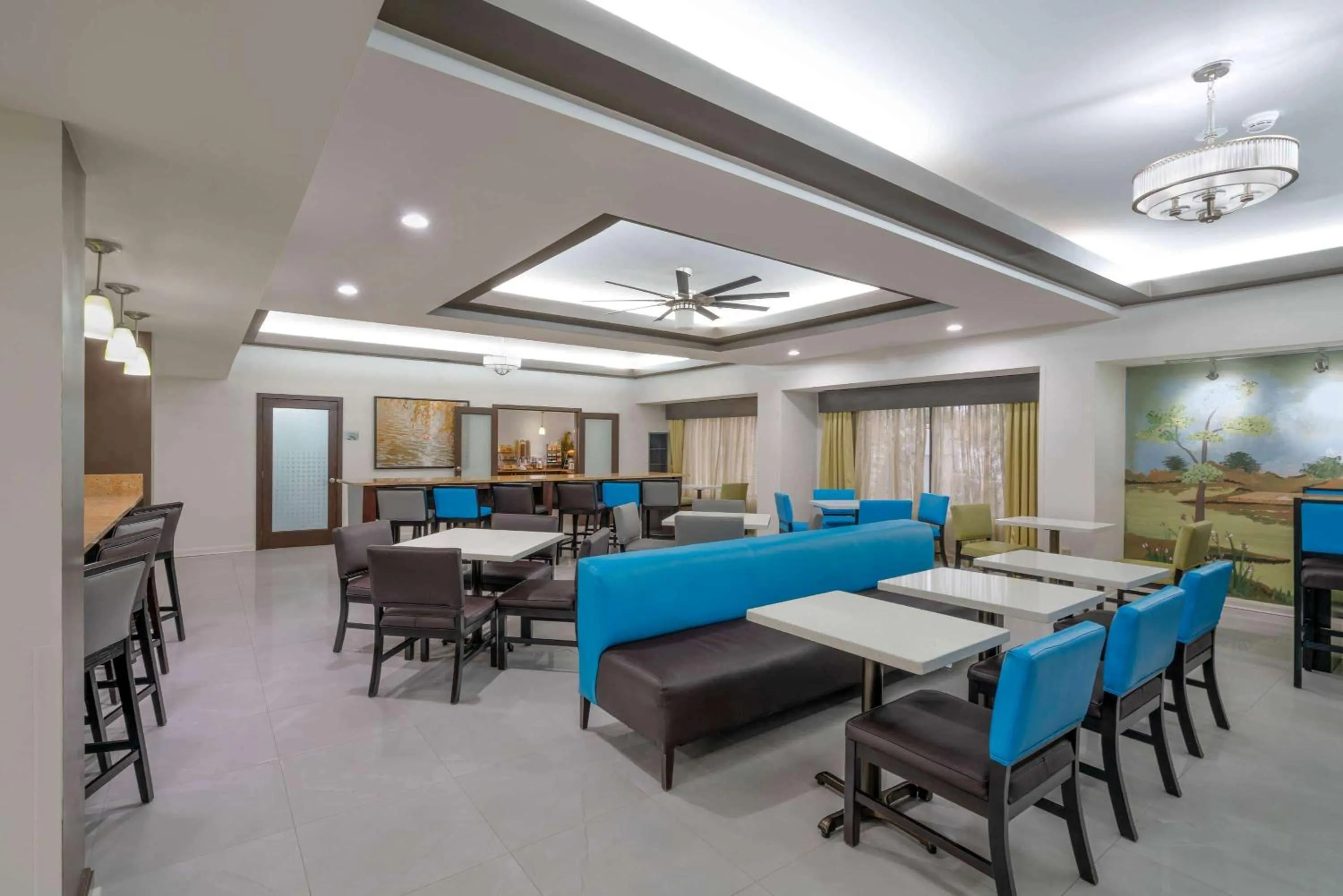 Restaurant/places to eat in Wingate by Wyndham Memphis East