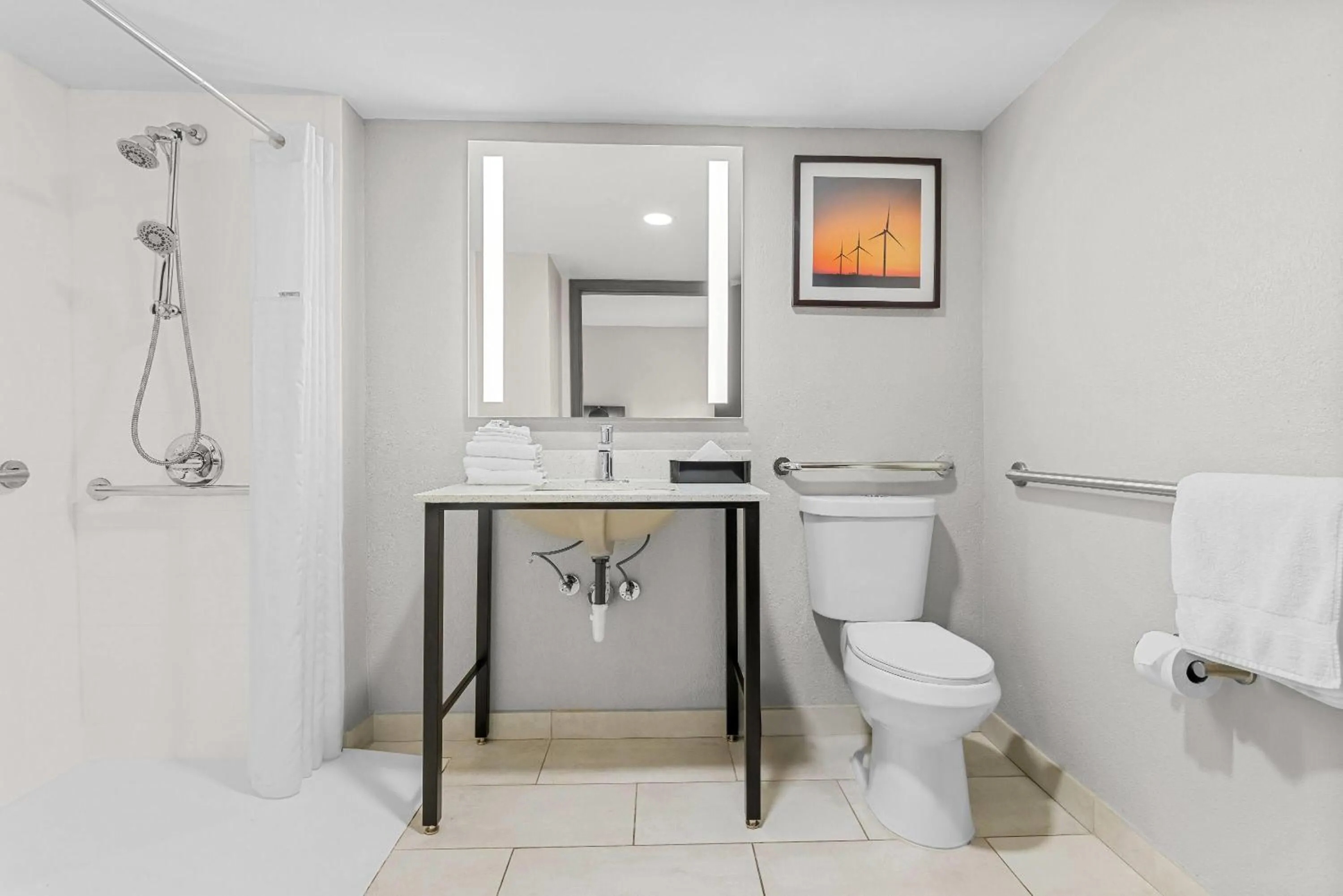 Shower in La Quinta Inn by Wyndham Huntsville Research Park