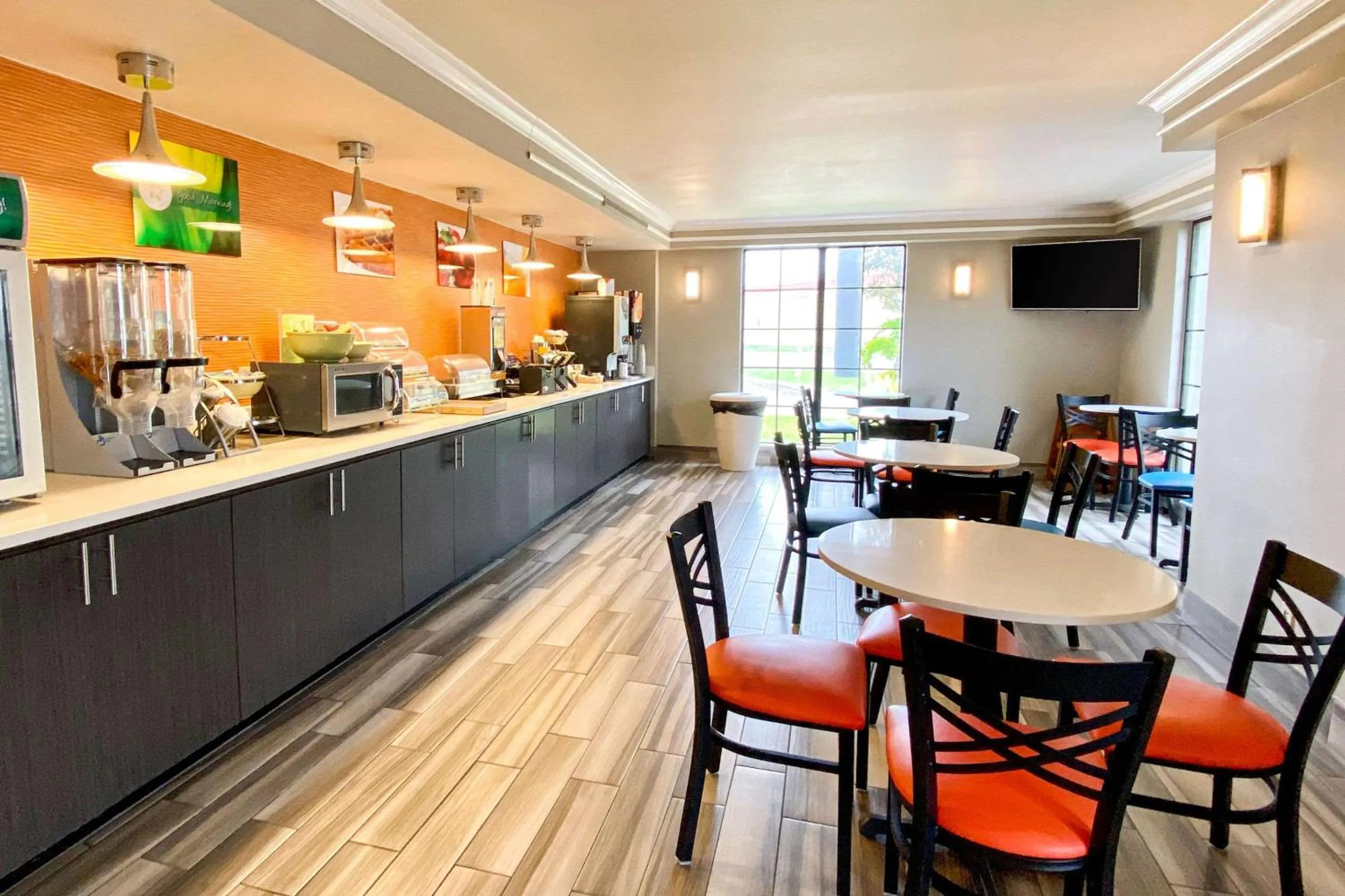 Restaurant/places to eat in Quality Inn Harlingen