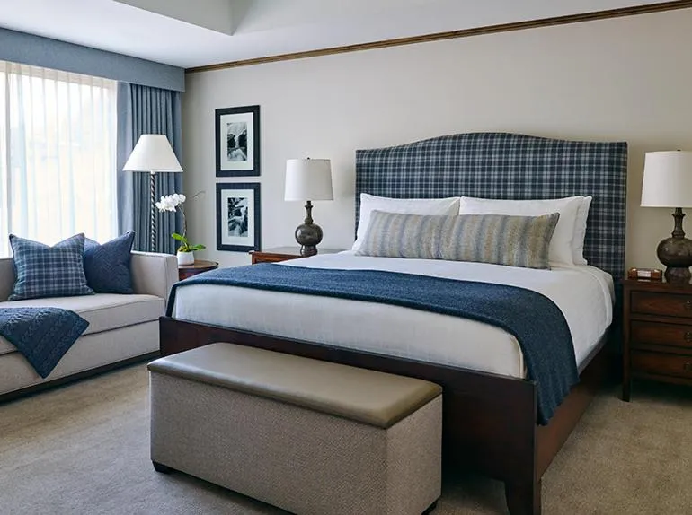 Photo of the whole room, Bed in Residences at The Little Nell