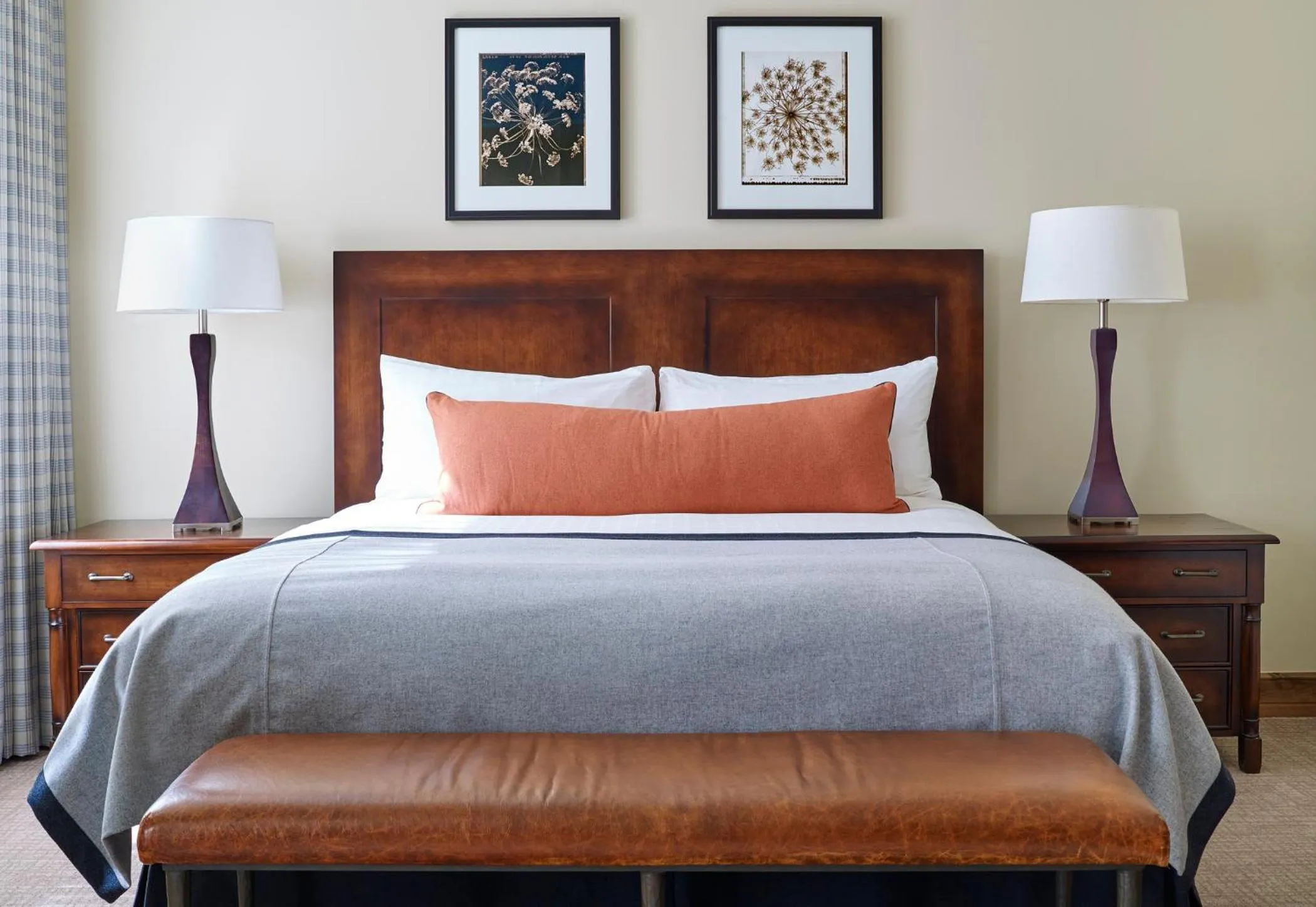 Bedroom, Bed in Residences at The Little Nell