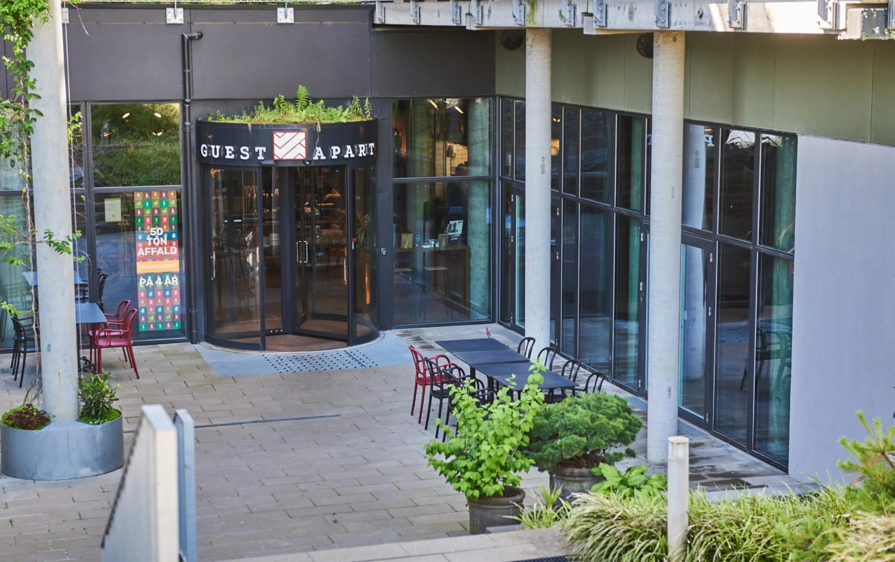 Facade/entrance in Hotel GUESTapart