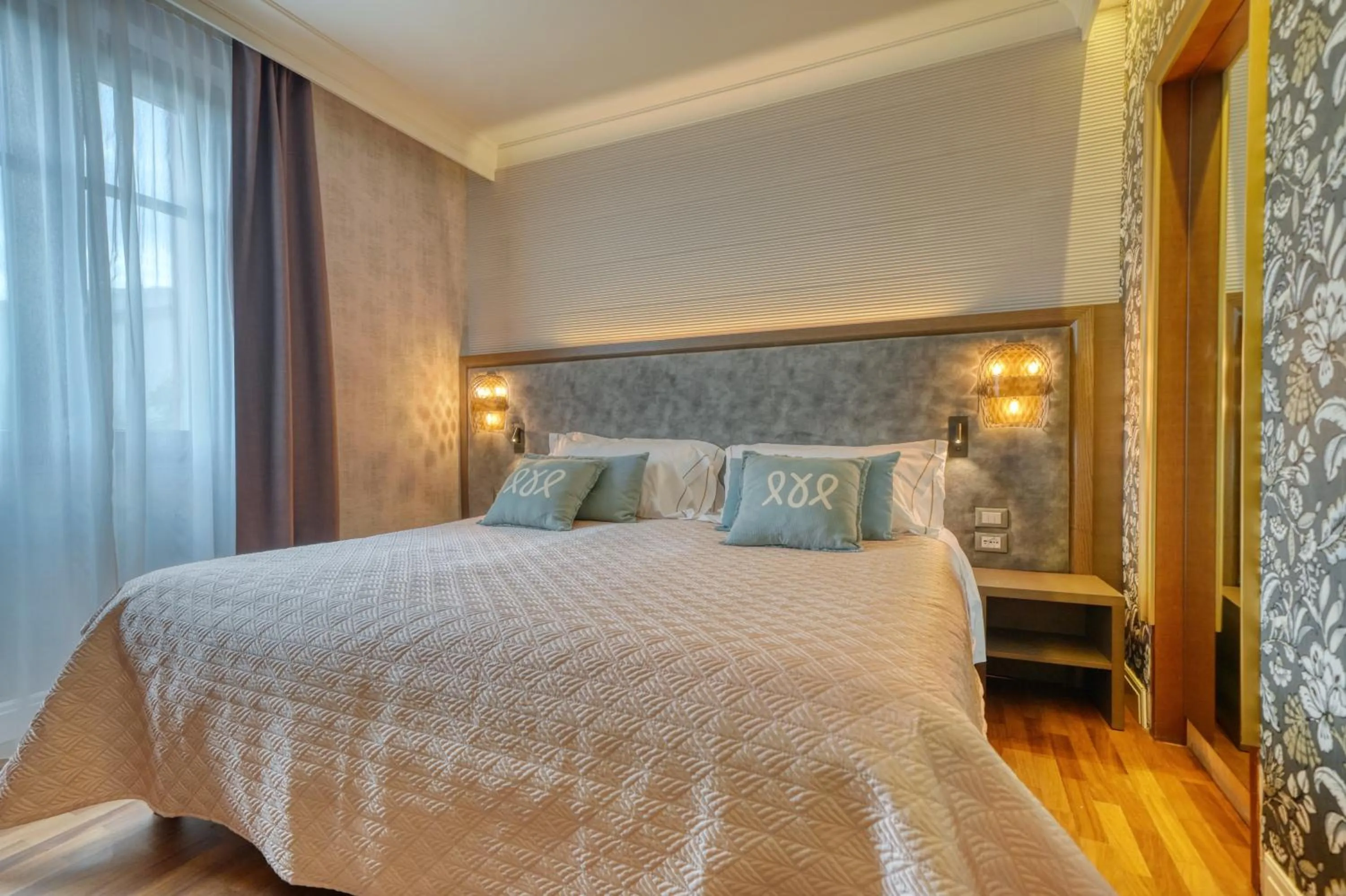 Bedroom, Bed in Palazzo della Scala Spa Hotel Suites & Apartments