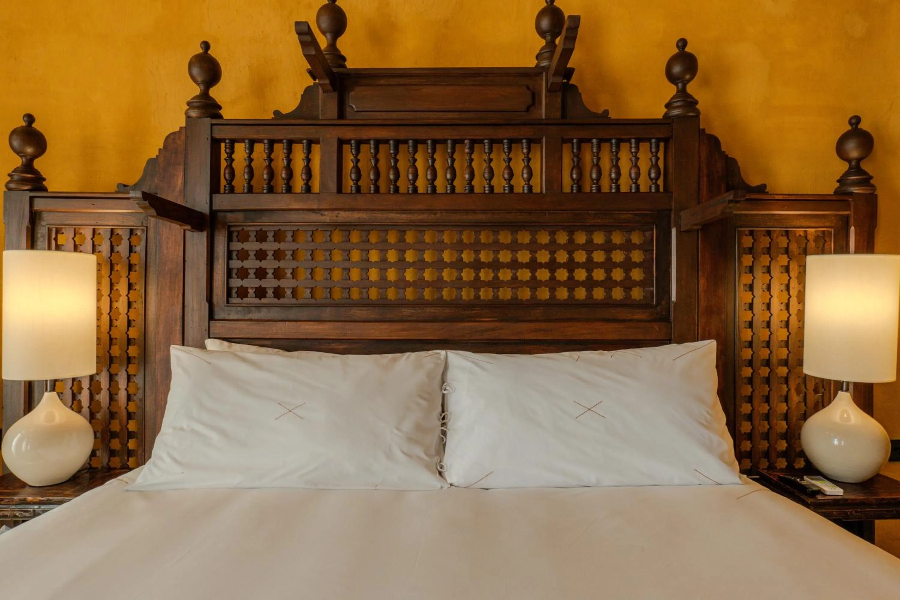 Bed in Casa Carolina Hotel Cartagena