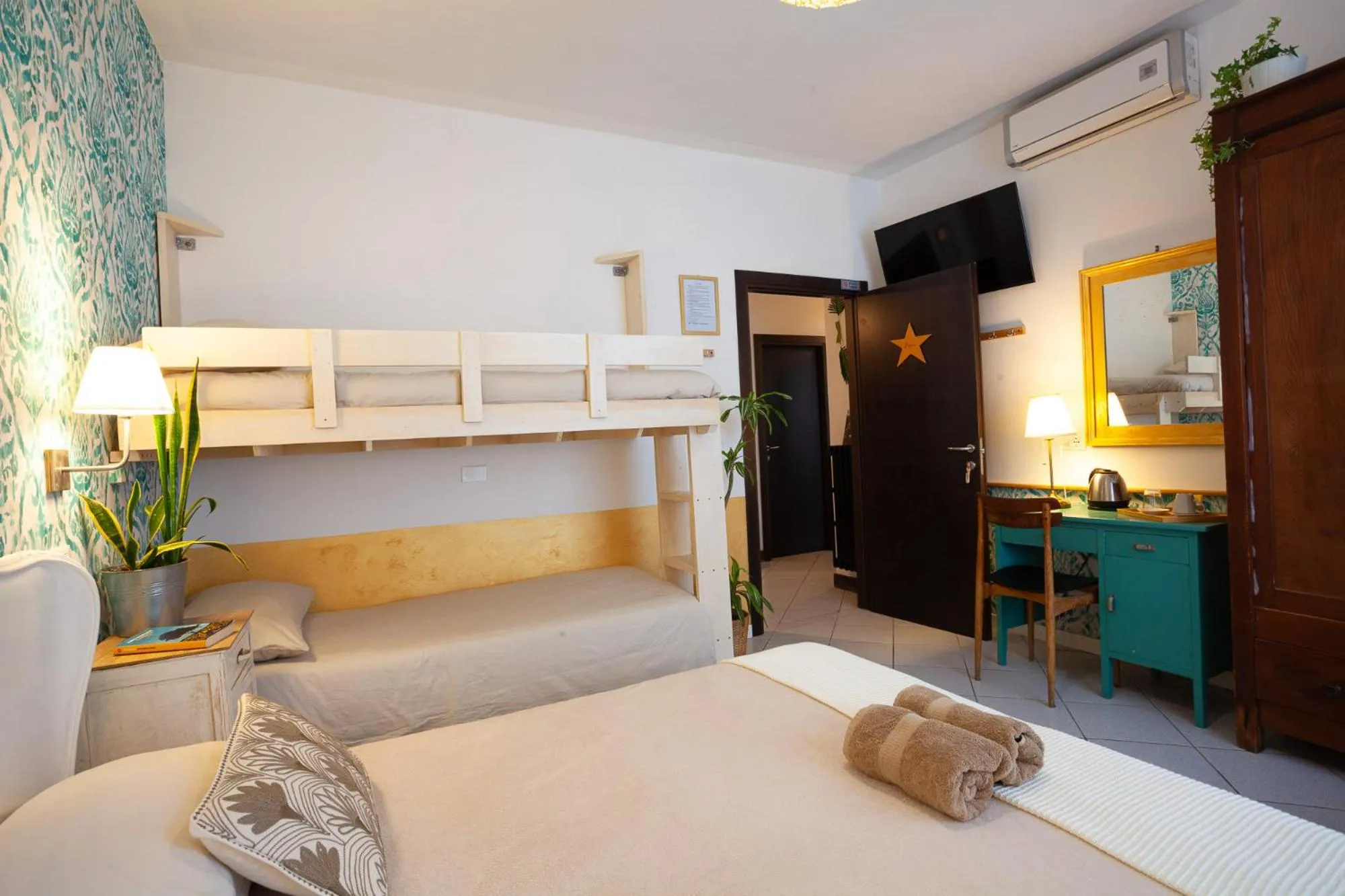 Photo of the whole room, Bed in B&B La Volpina