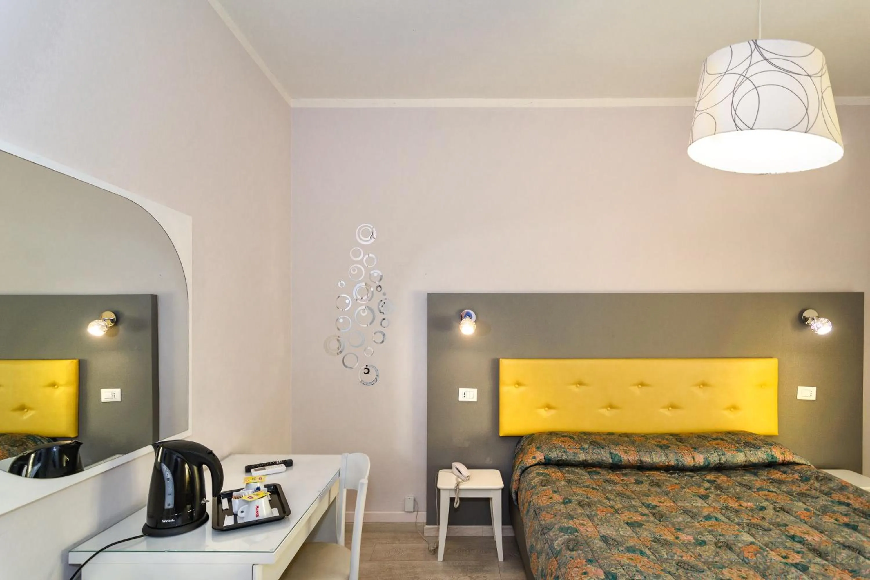 Coffee/tea facilities, Bed in City Hotel