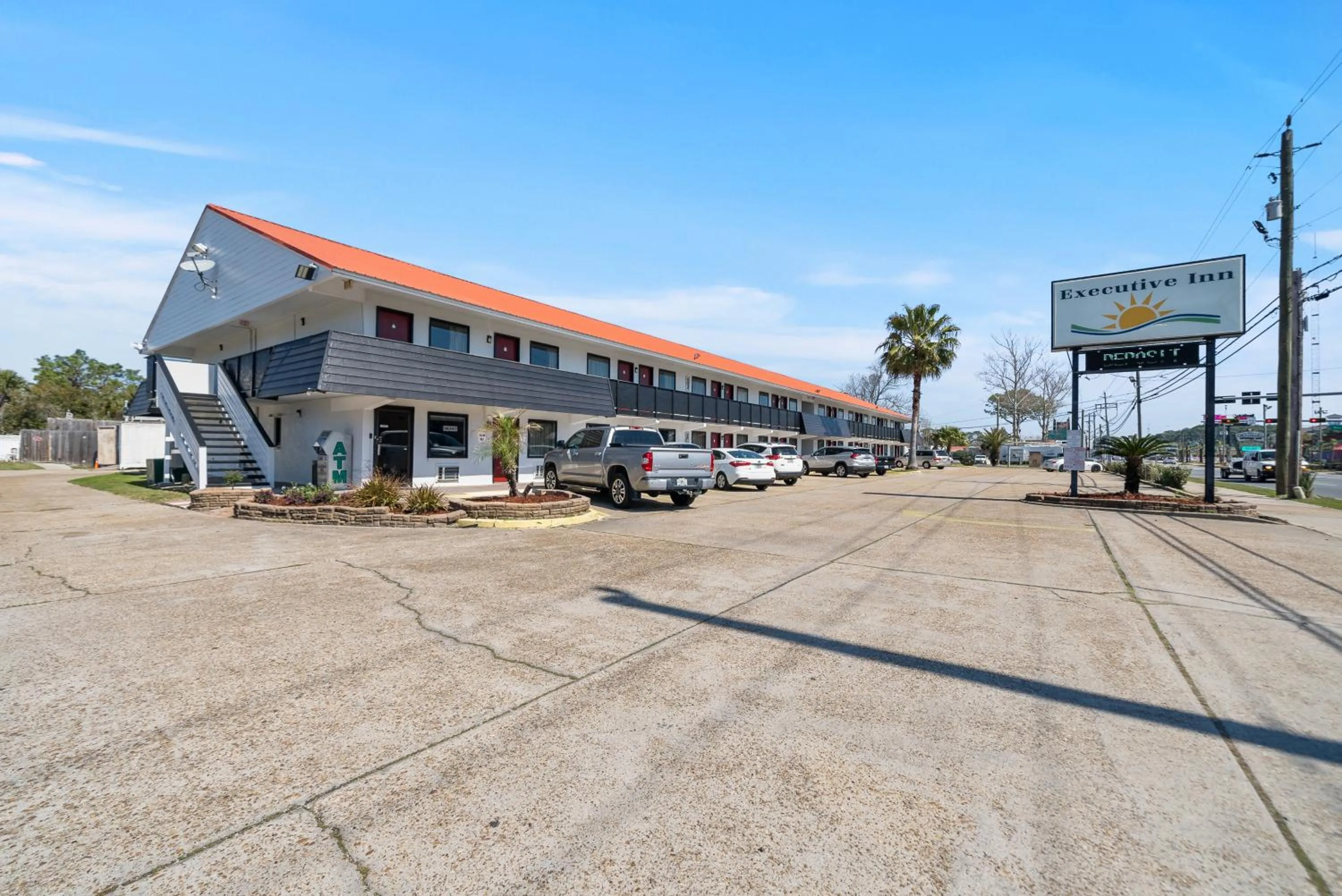Executive Inn - Panama City Beach