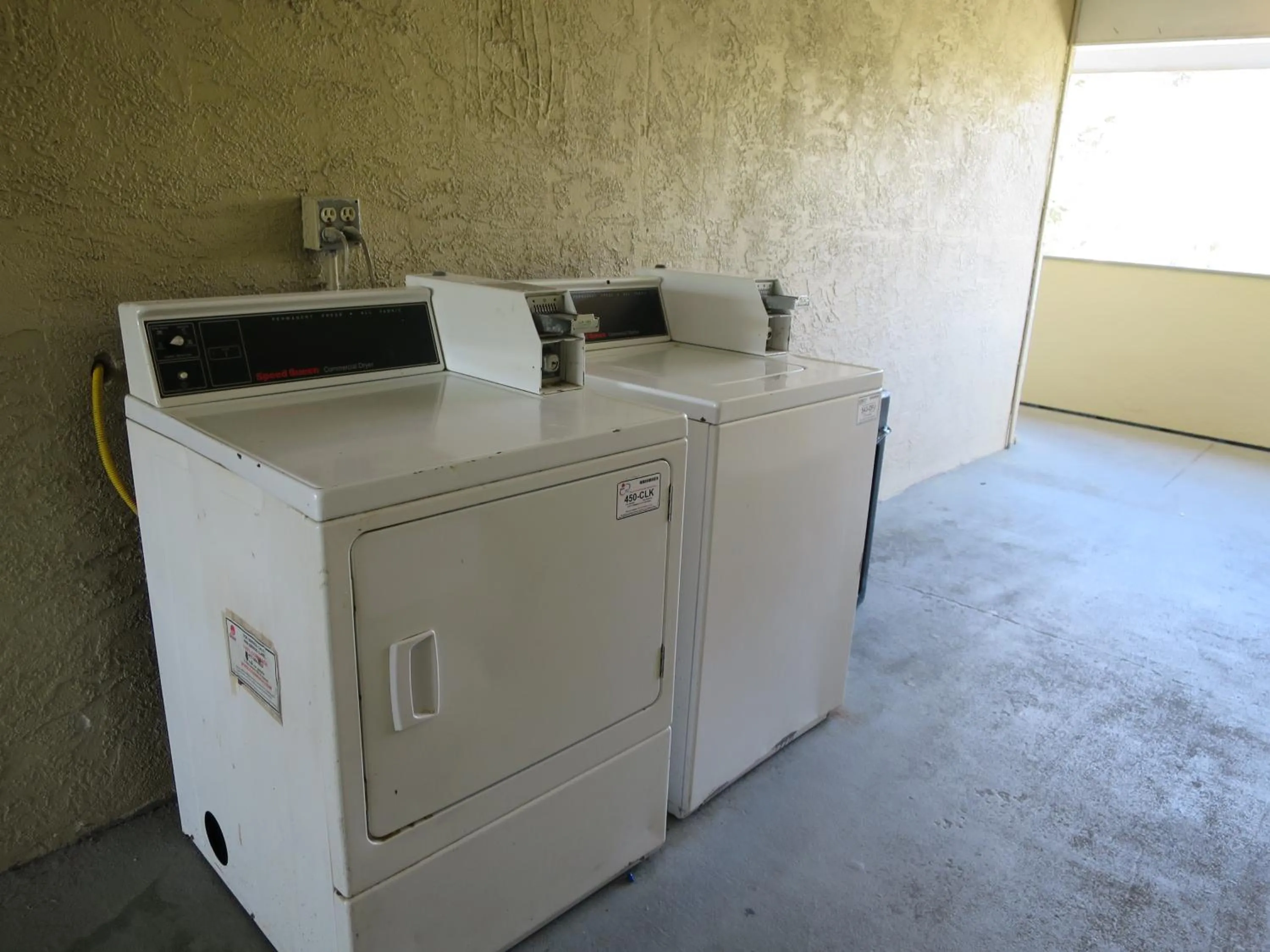 Area and facilities in Executive Inn - Panama City Beach