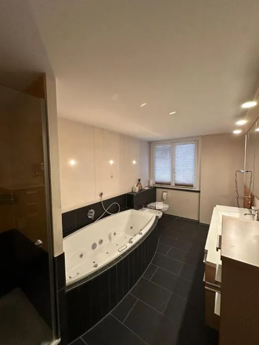 Bathroom in S'Matt 3