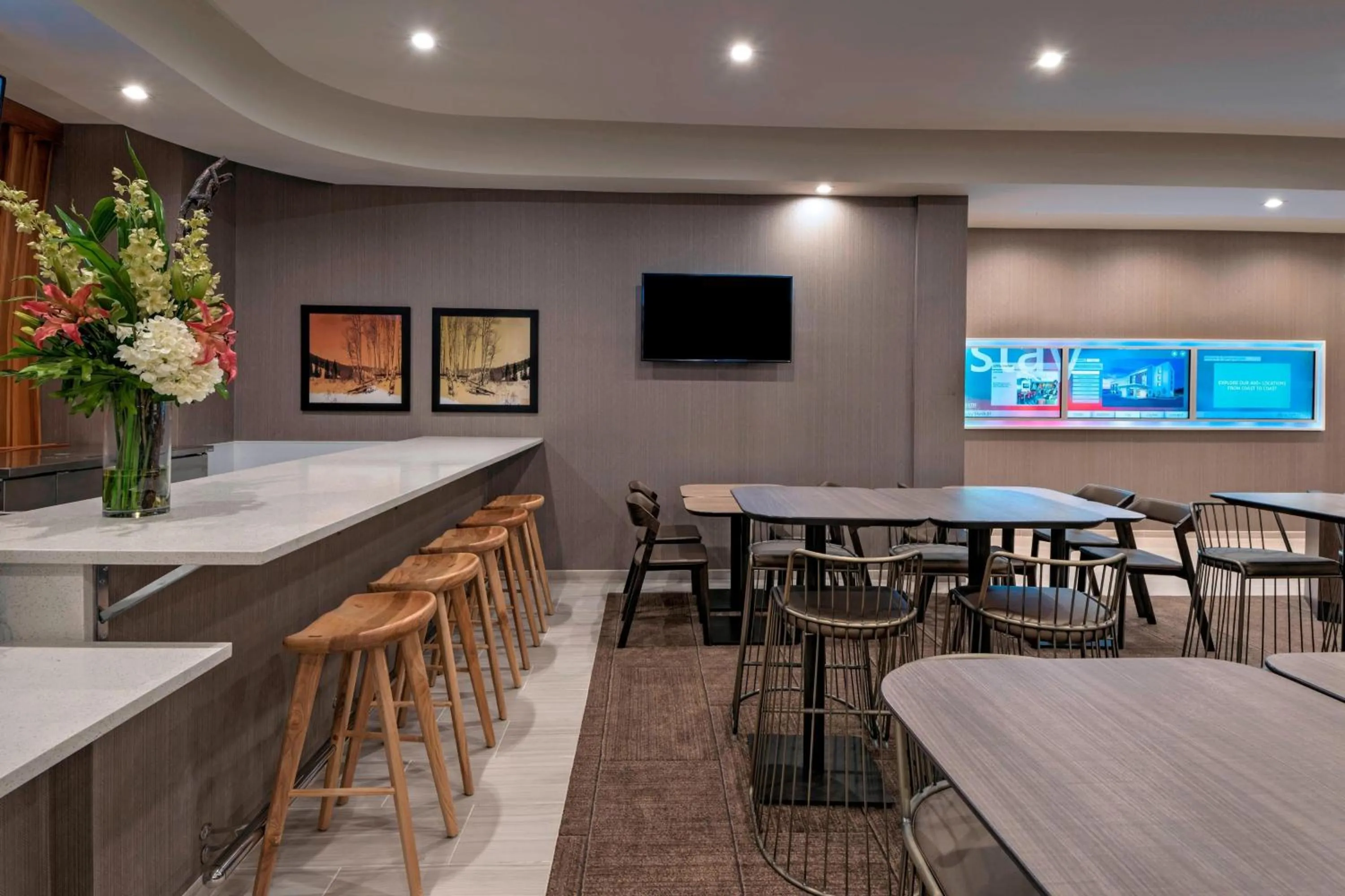 Lounge or bar in SpringHill Suites by Marriott Denver West/Golden
