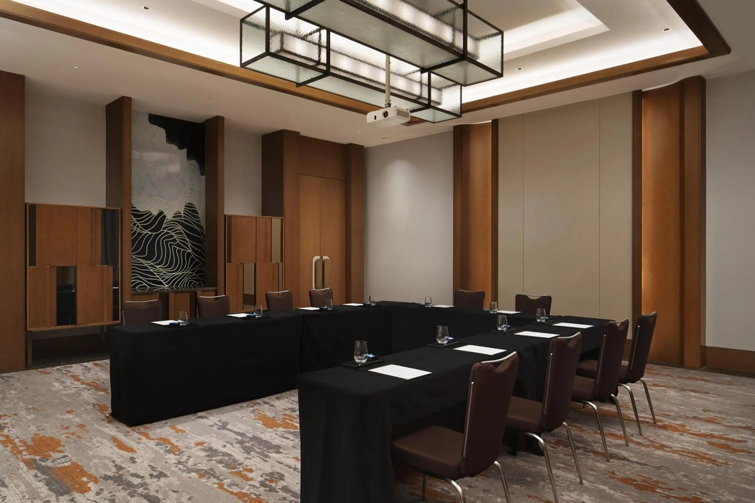 Meeting/conference room in Sheraton Yunfu Xinxing Hotel